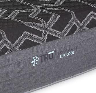 14" Smooth Top Foam, Ultra Plush Mattress - Image 3