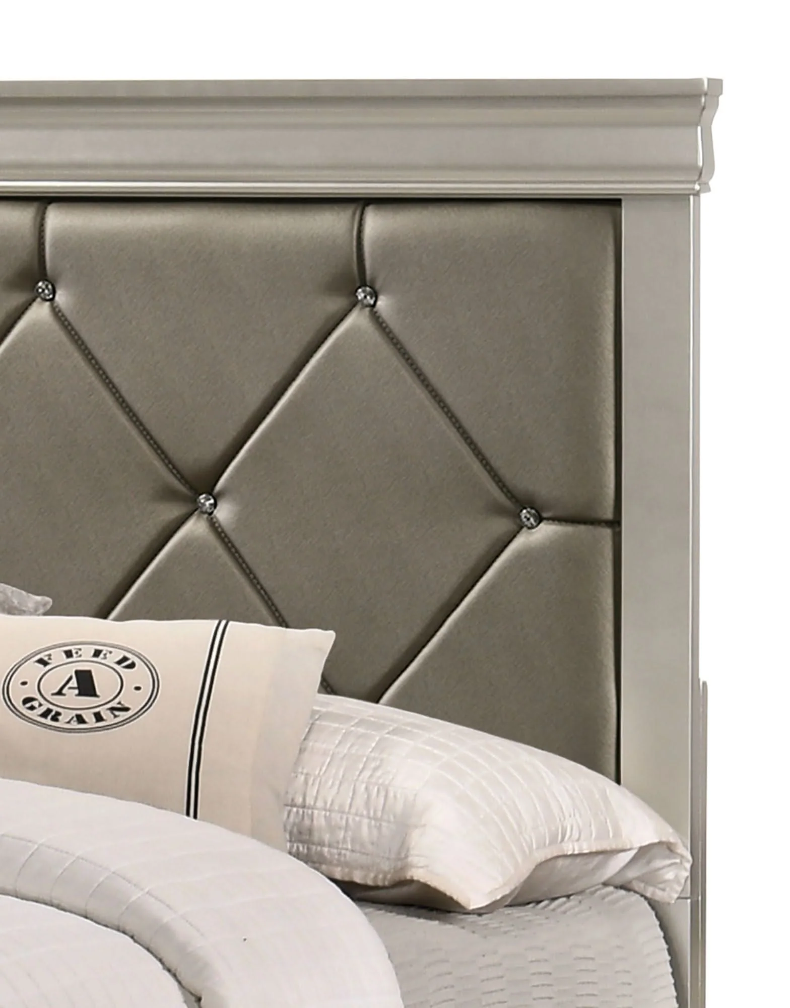 Amalia - California King 4 Piece Bedroom Set - Silver - Image 3