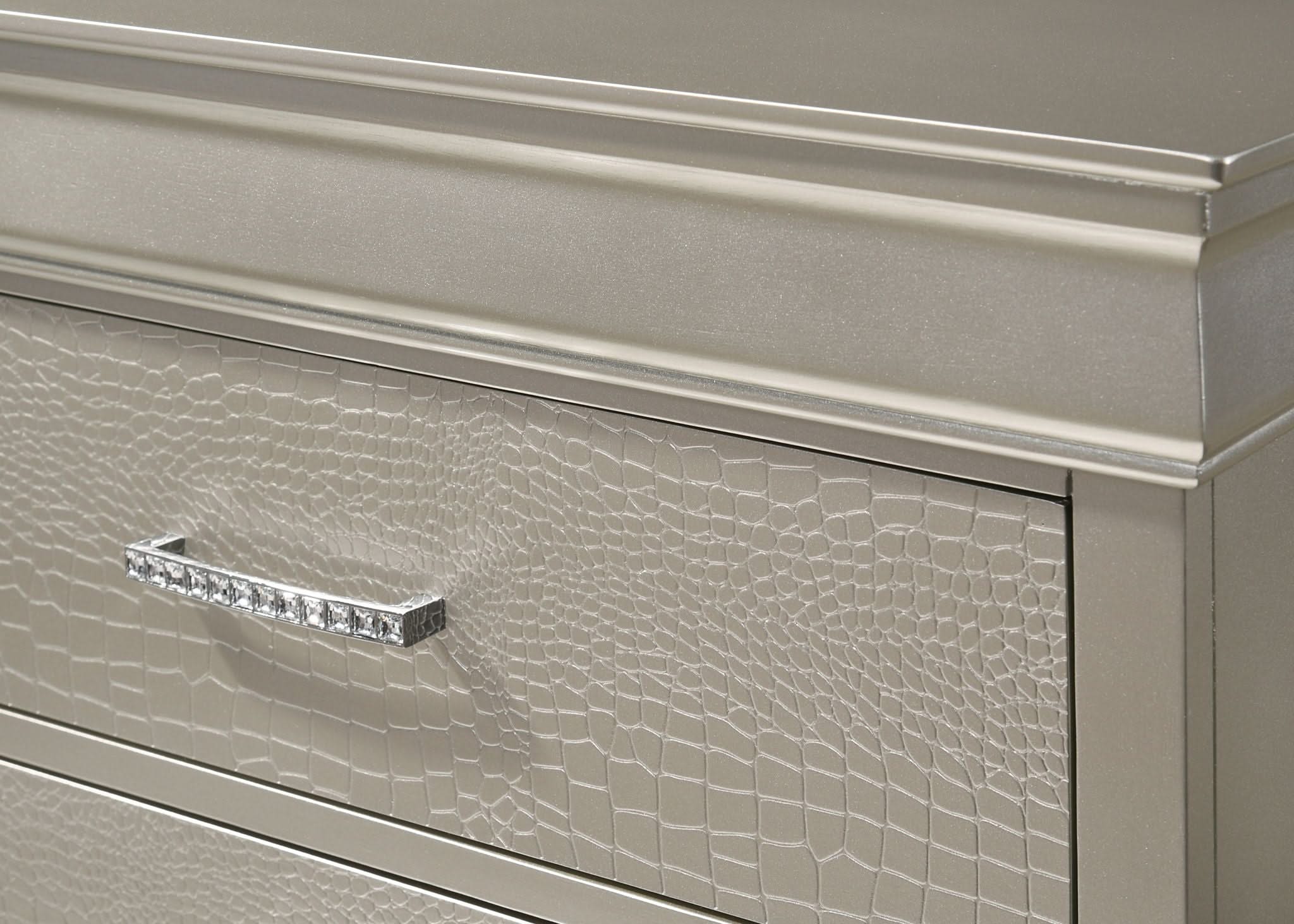 Amalia - Chest - Silver - Image 2