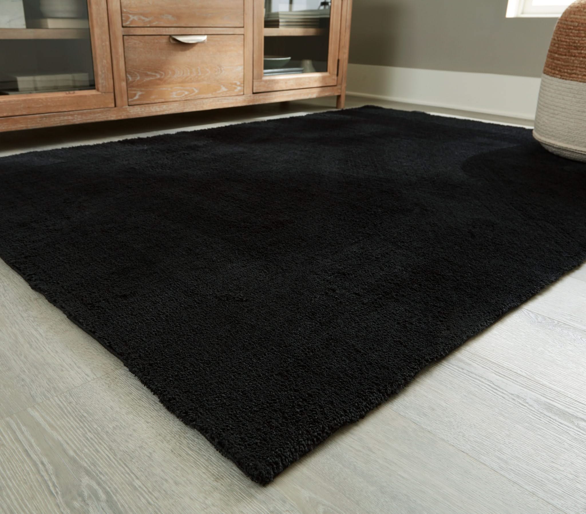 Anaben - Rug - Image 2
