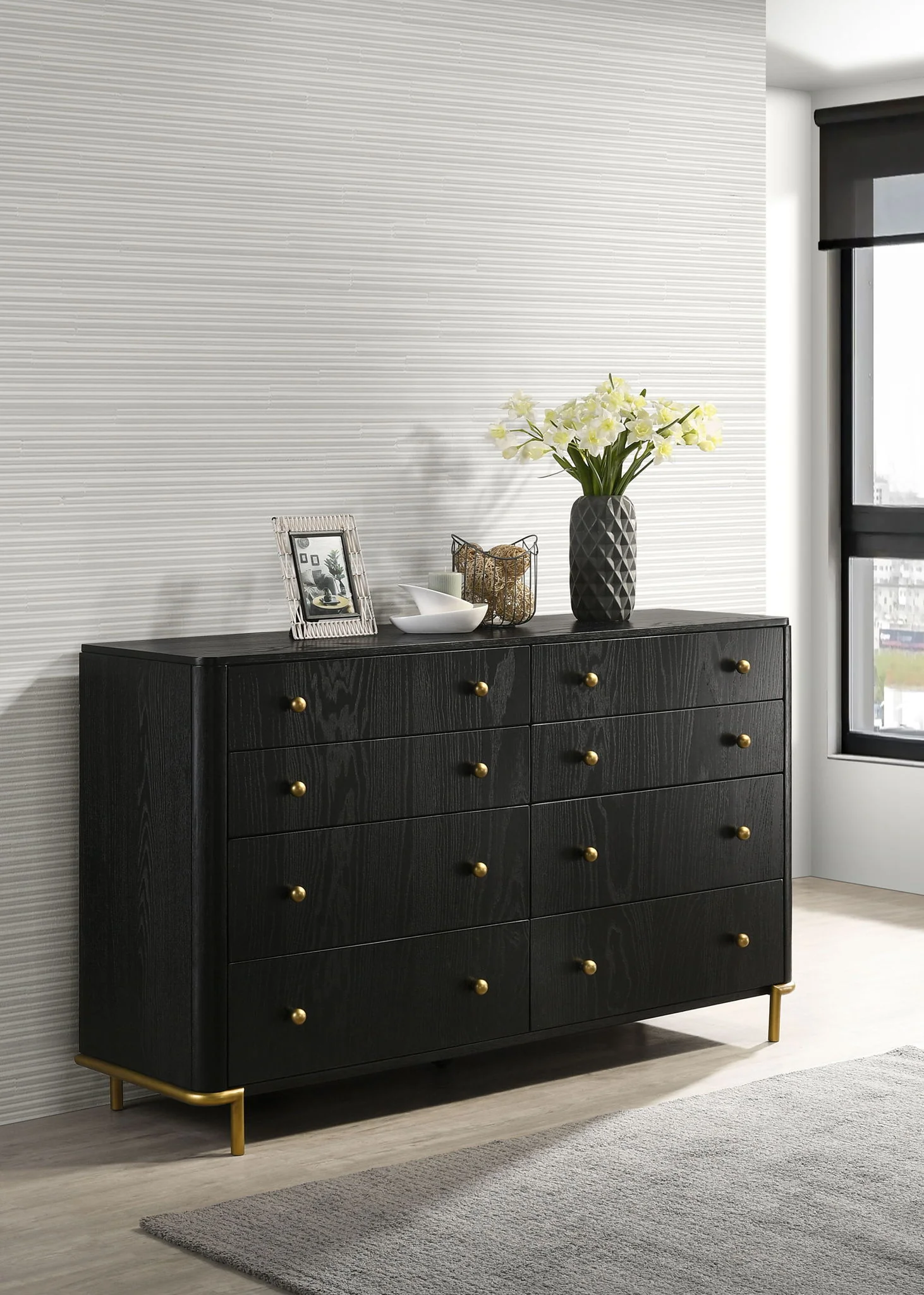 Arini 8-drawer Dresser Black - Image 2