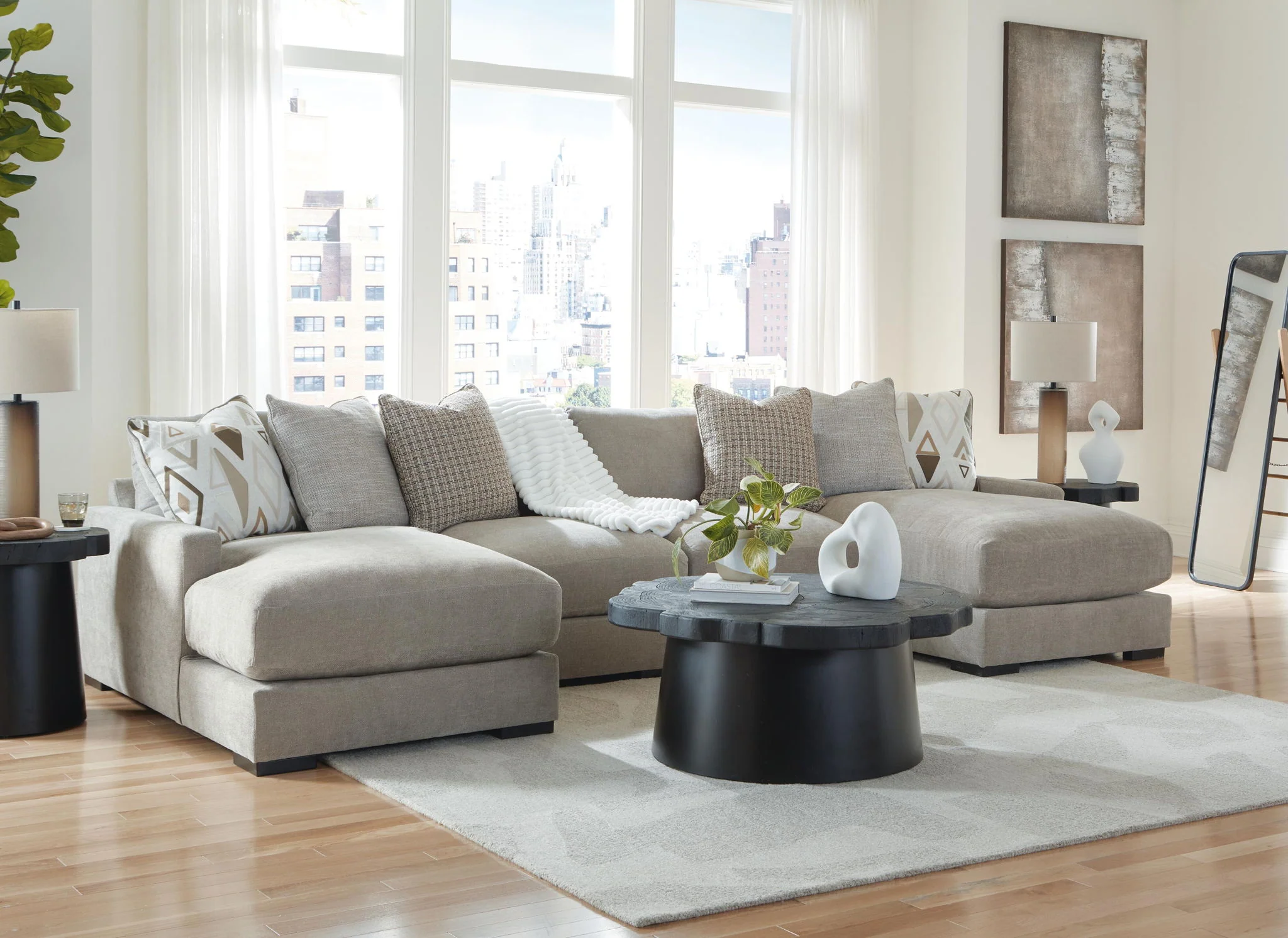 Aslan Court - Sectional - Image 15