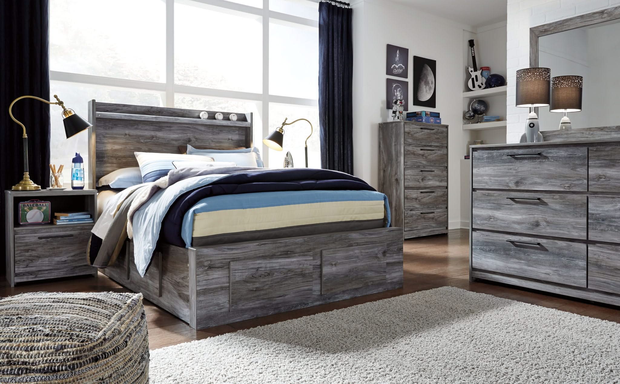 Baystorm - Panel Bed - Image 30
