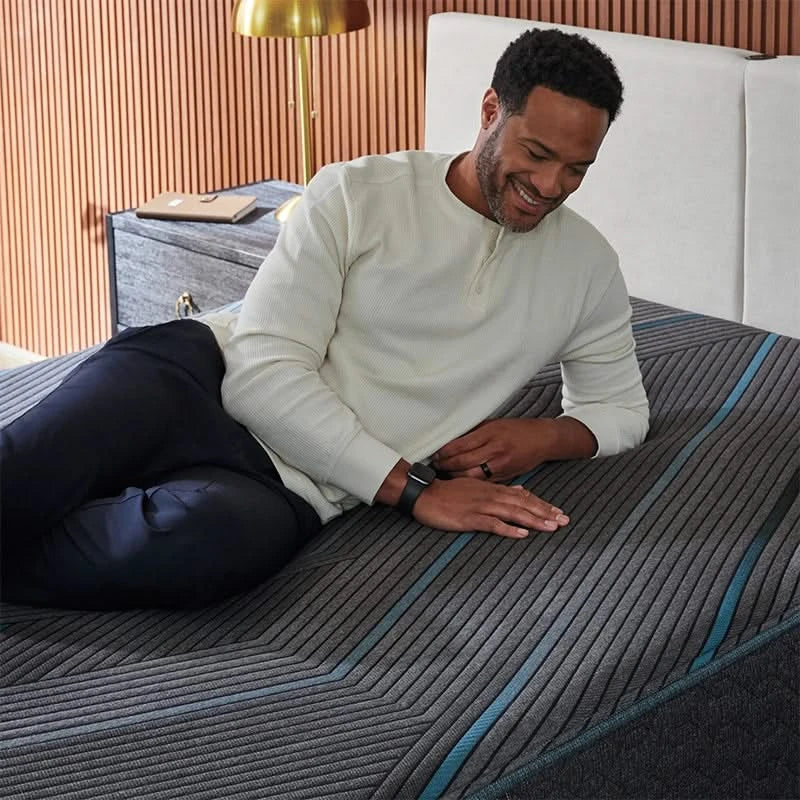 Beautyrest Hybrid Level Two 12" Medium Firm Mattress - Image 3