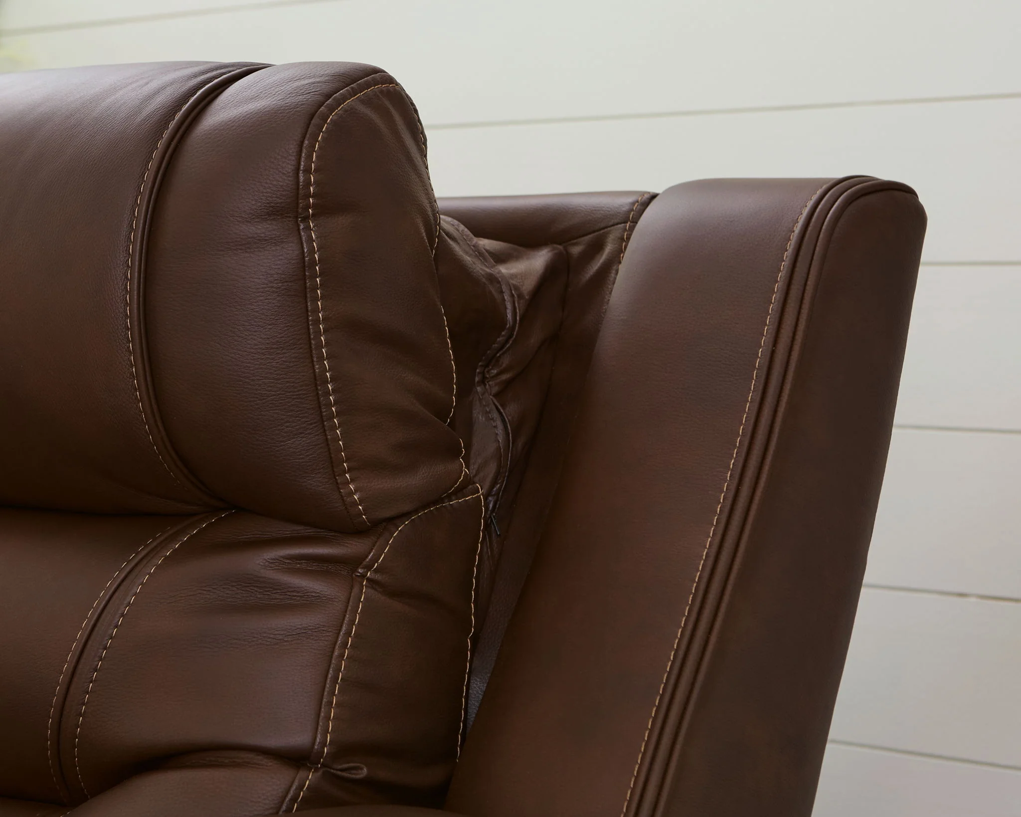 Bleckley - Reclining Sectional - Image 15