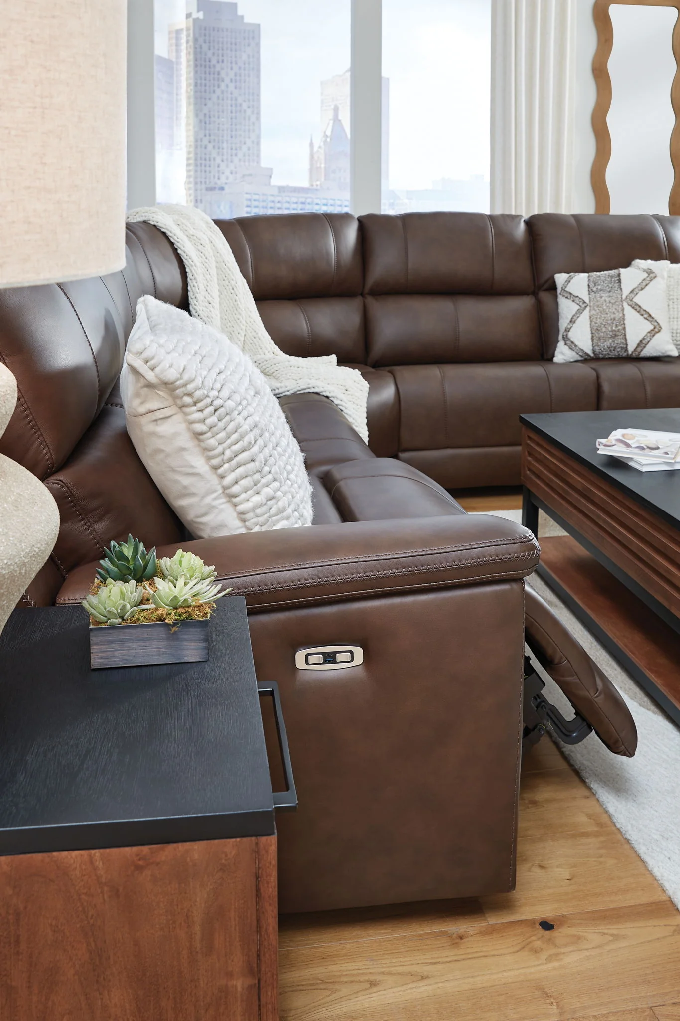 Bleckley - Reclining Sectional - Image 8