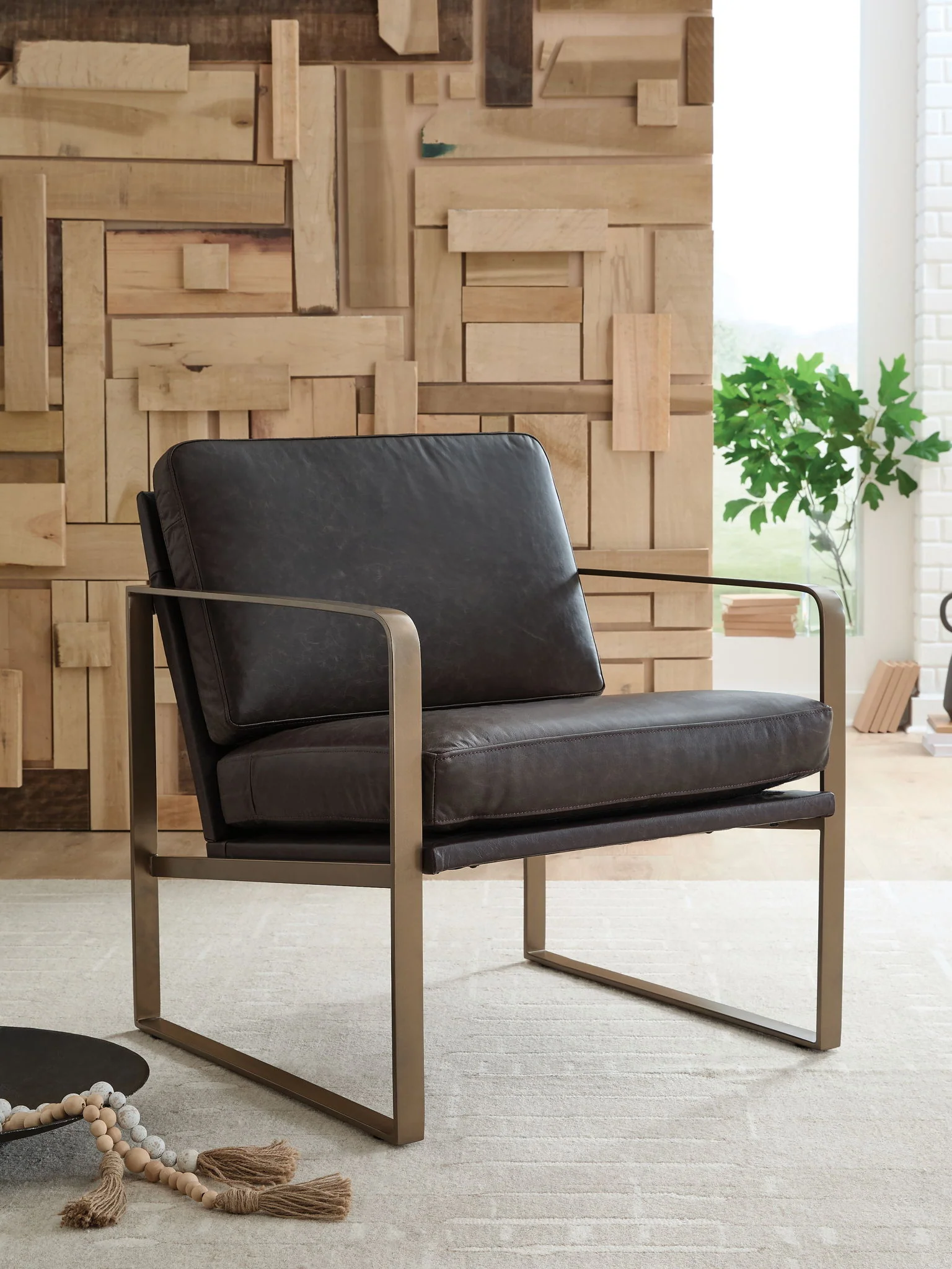 Bradett - Accent Chair - Dark Brown / Gold Finish - Image 4