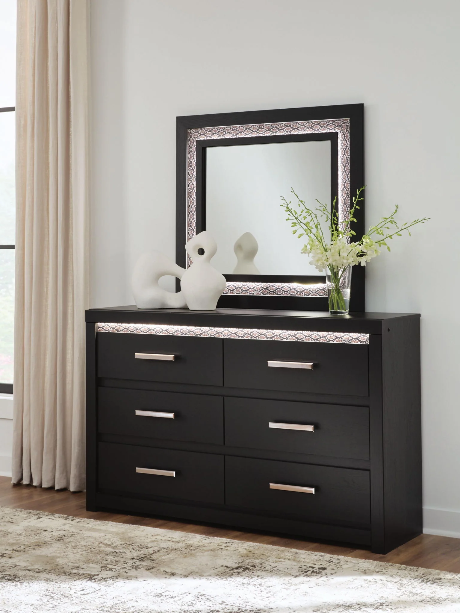 Brizmore - Six Drawer Dresser - Image 6