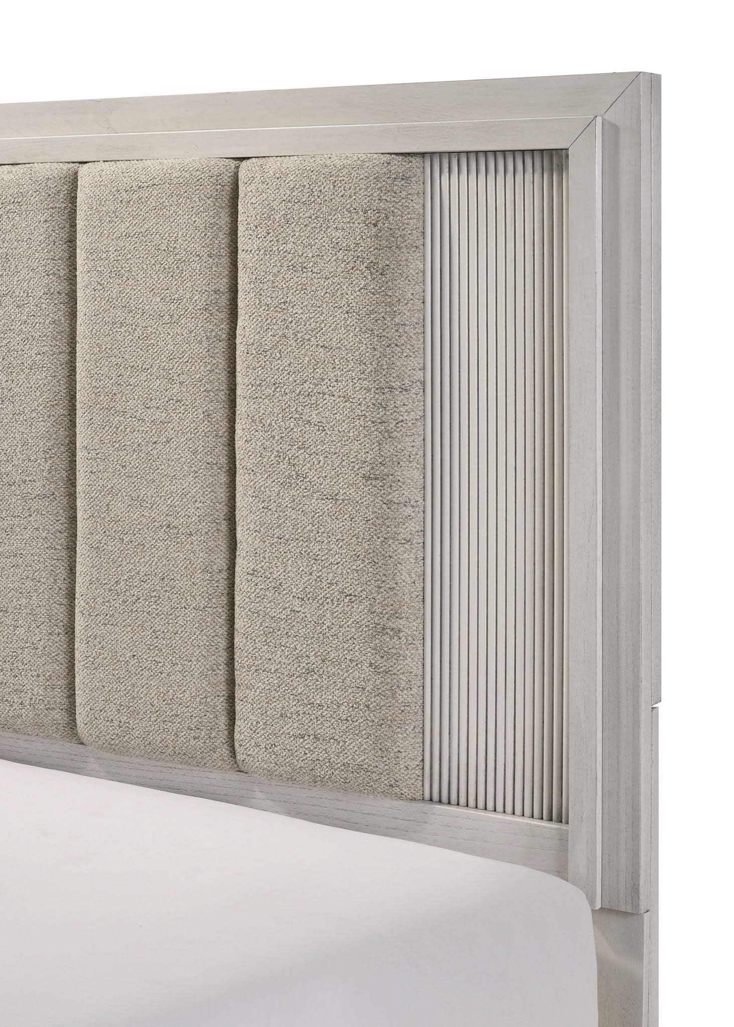 Carlton - King 4 Piece Bedroom Set - White Mist - Image 2