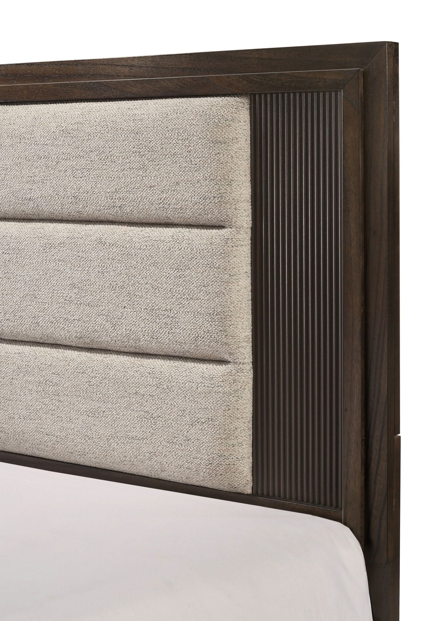 Carlton - Queen 4 Piece Bedroom Set - Brown - Image 3