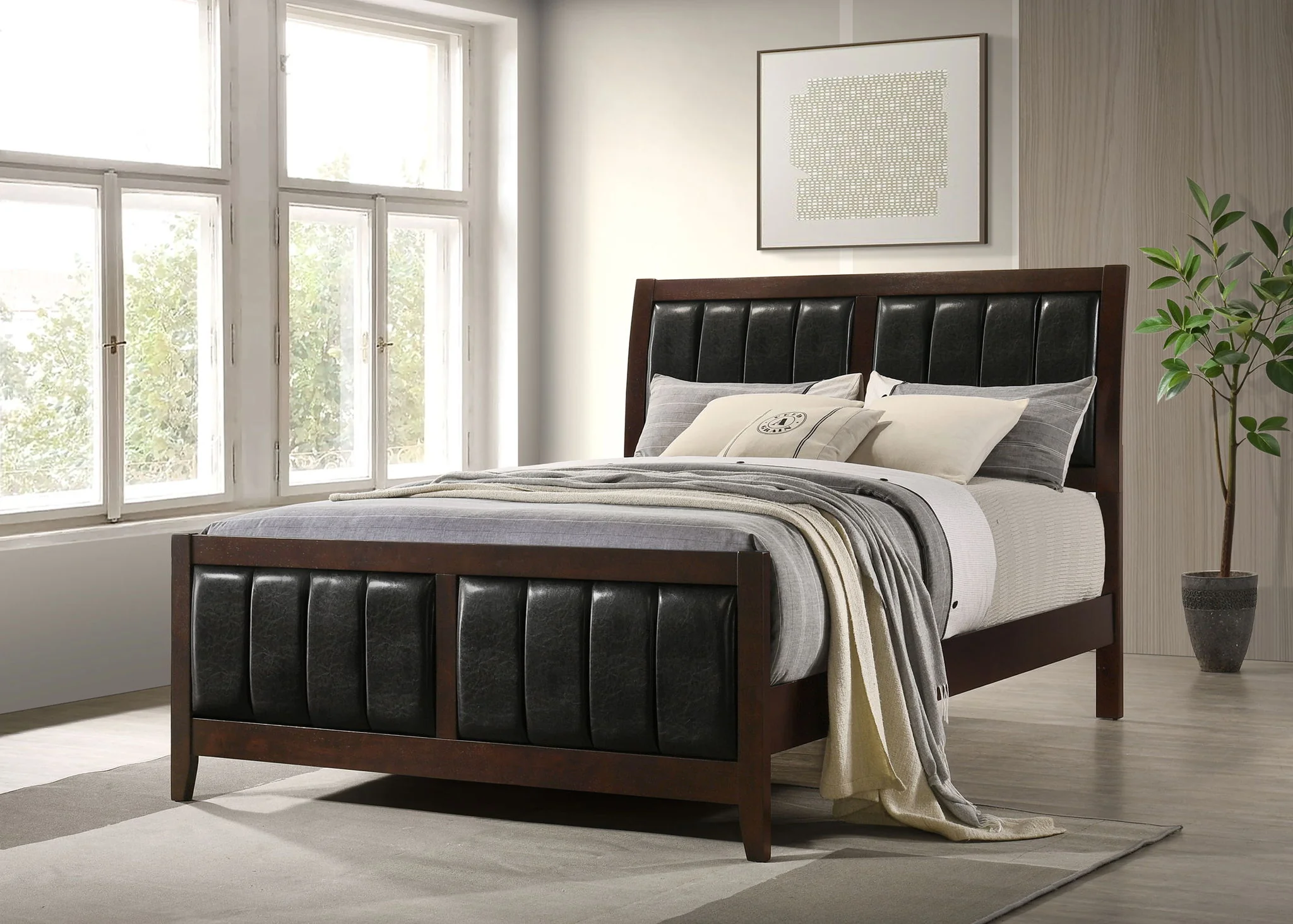 Carlton Wood Queen Panel Bed Cappuccino - Image 3