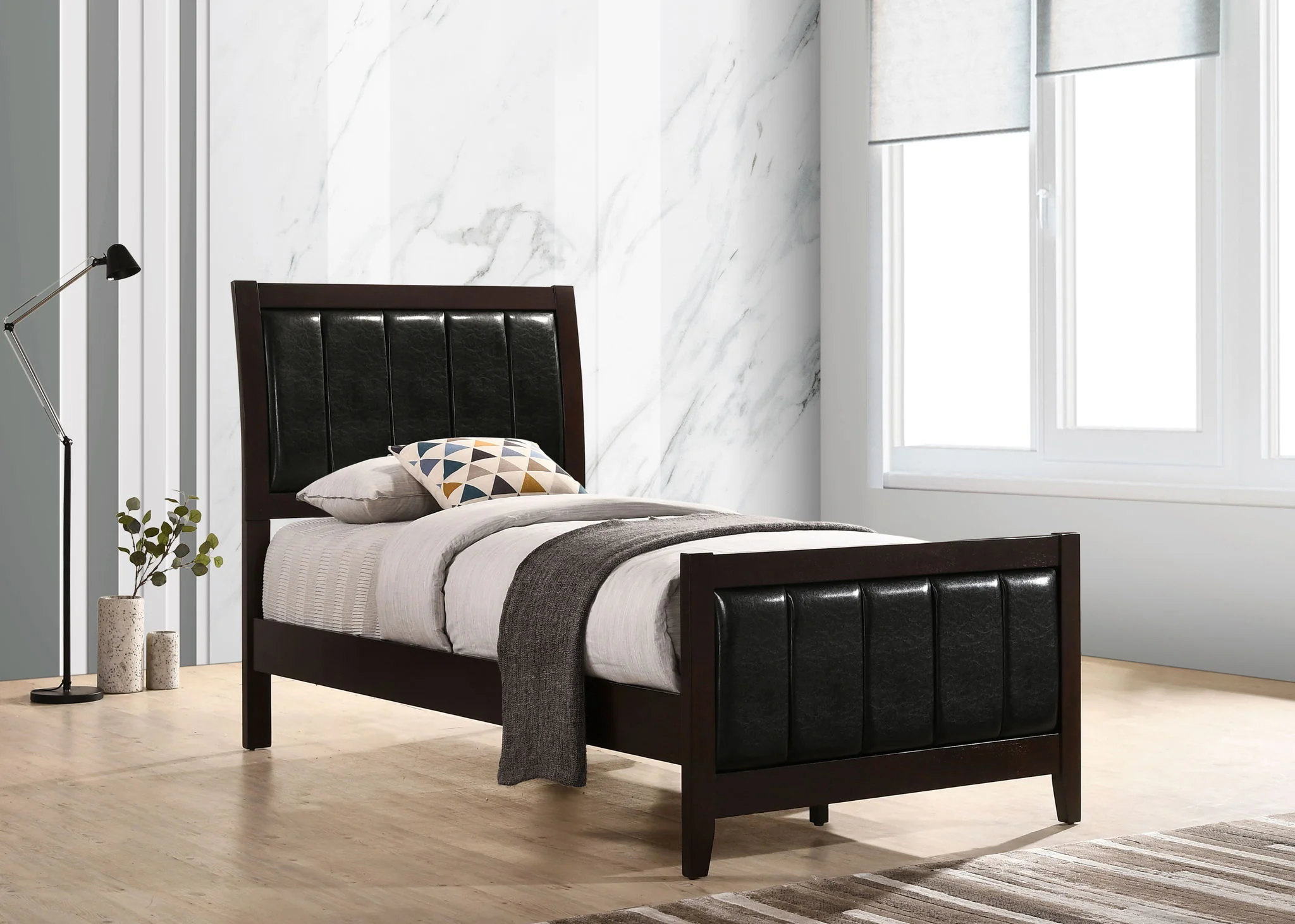 Carlton Wood Twin Panel Bed Cappuccino - Image 4