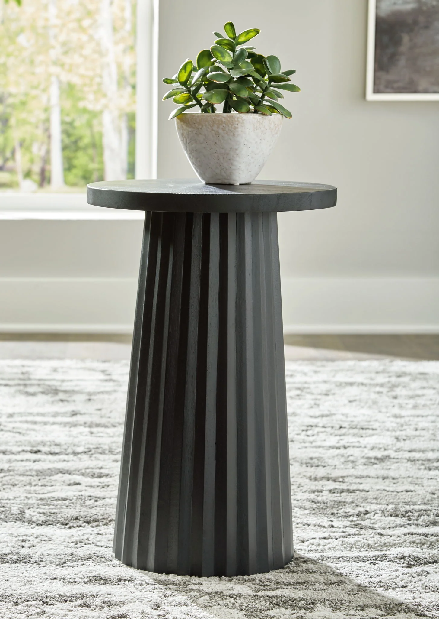 Ceilby - Accent Table - Image 5