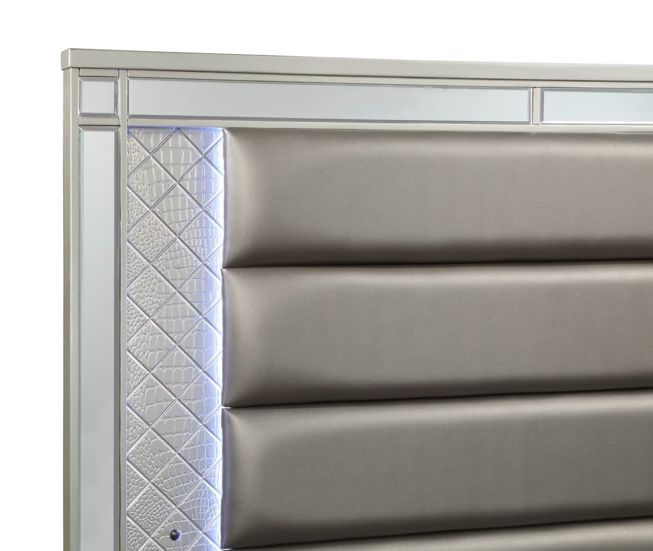 Cristian - King 5 Piece Bedroom Set - Champagne - Image 3