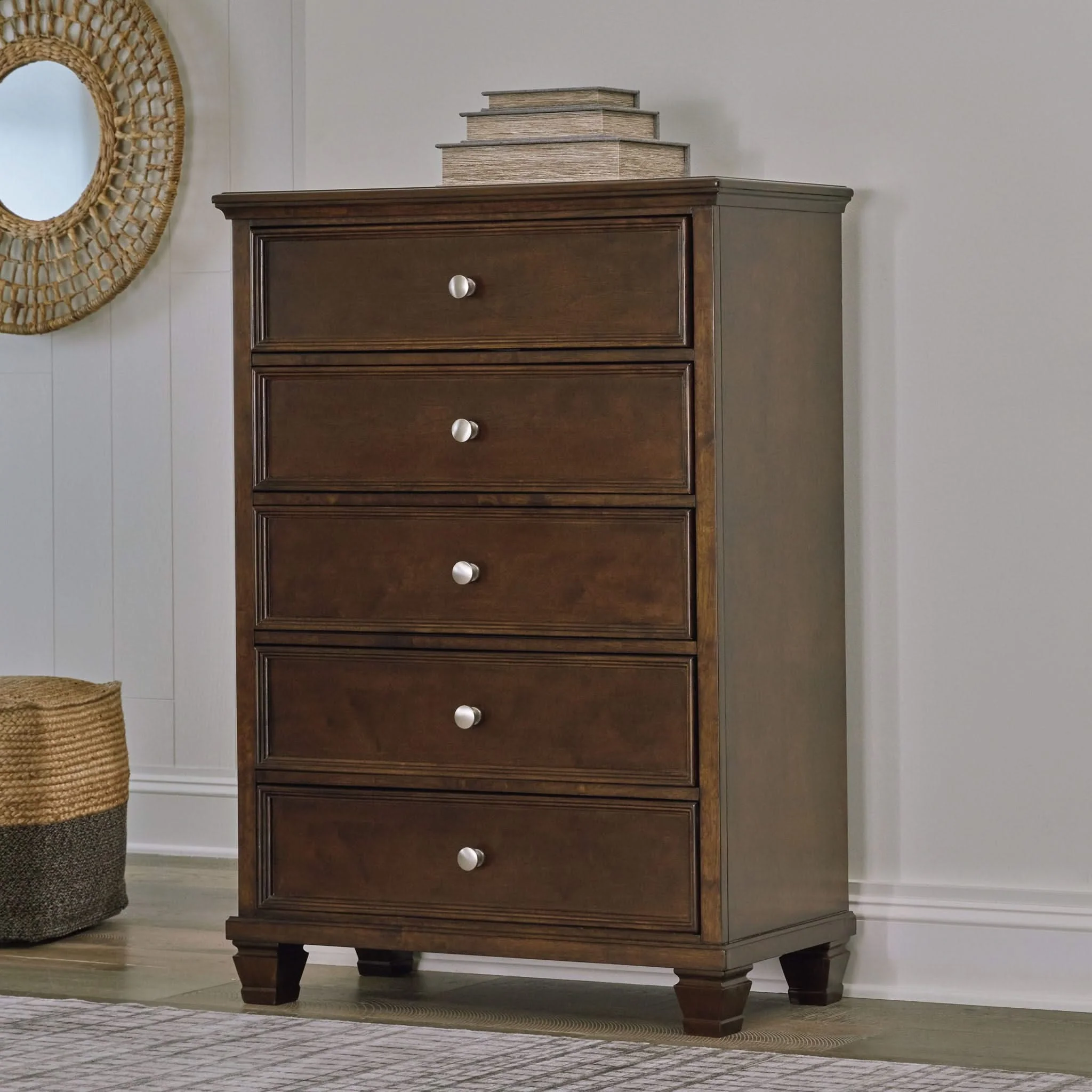 Danabrin - Five Drawer Chest - Brown - Image 4