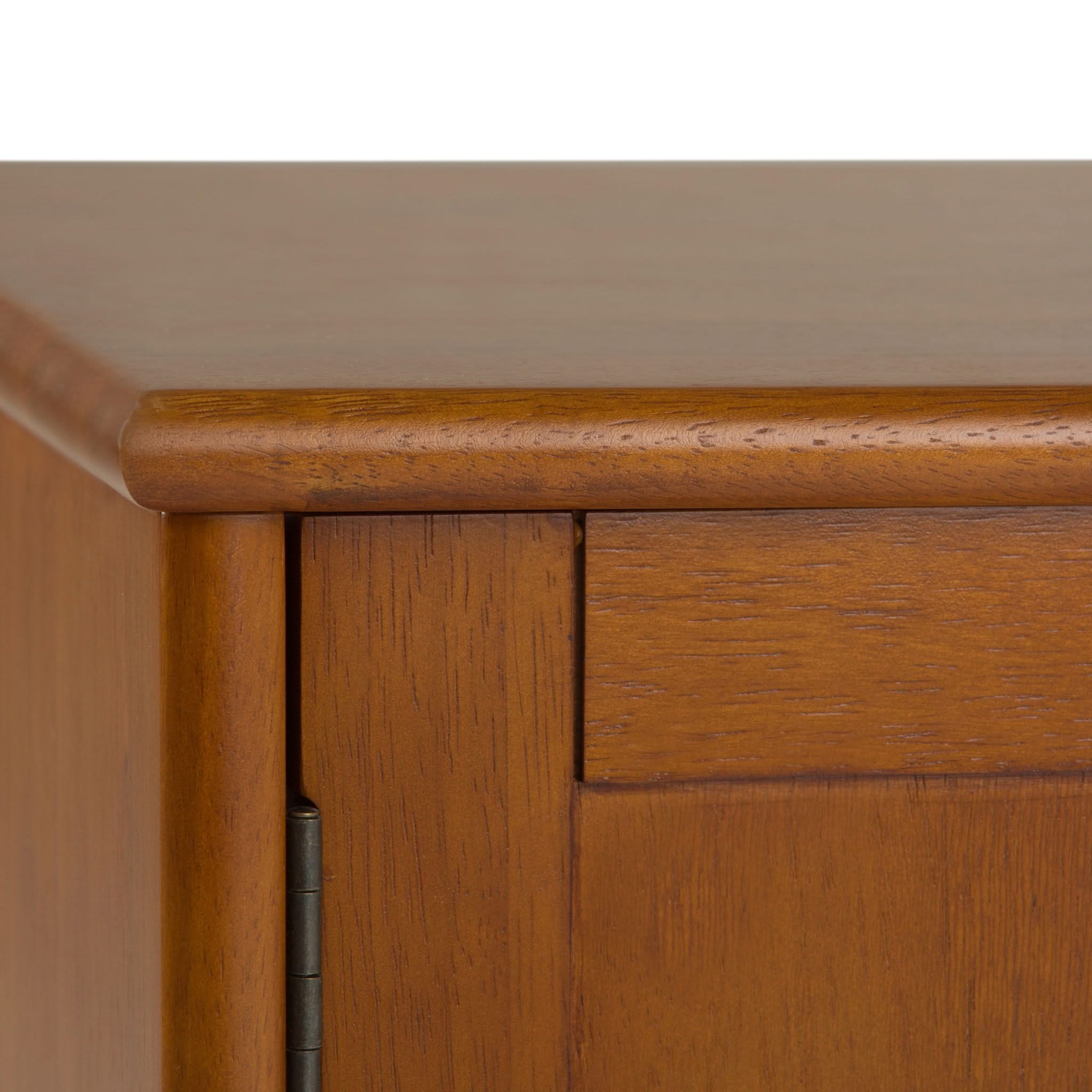 Draper - Handcrafted Mid Century Low TV Media Stand - Image 8