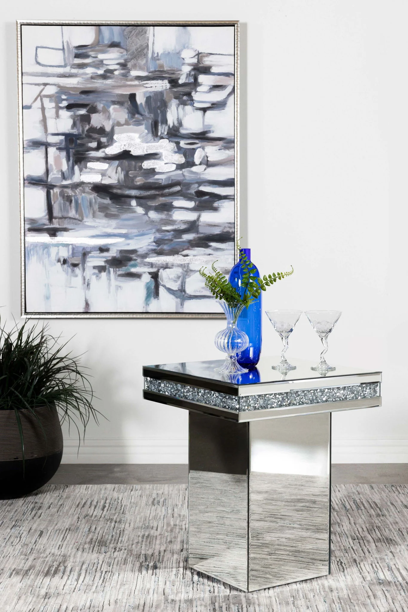 Elora Square Mirrored Accent Side Table Silver - Image 3