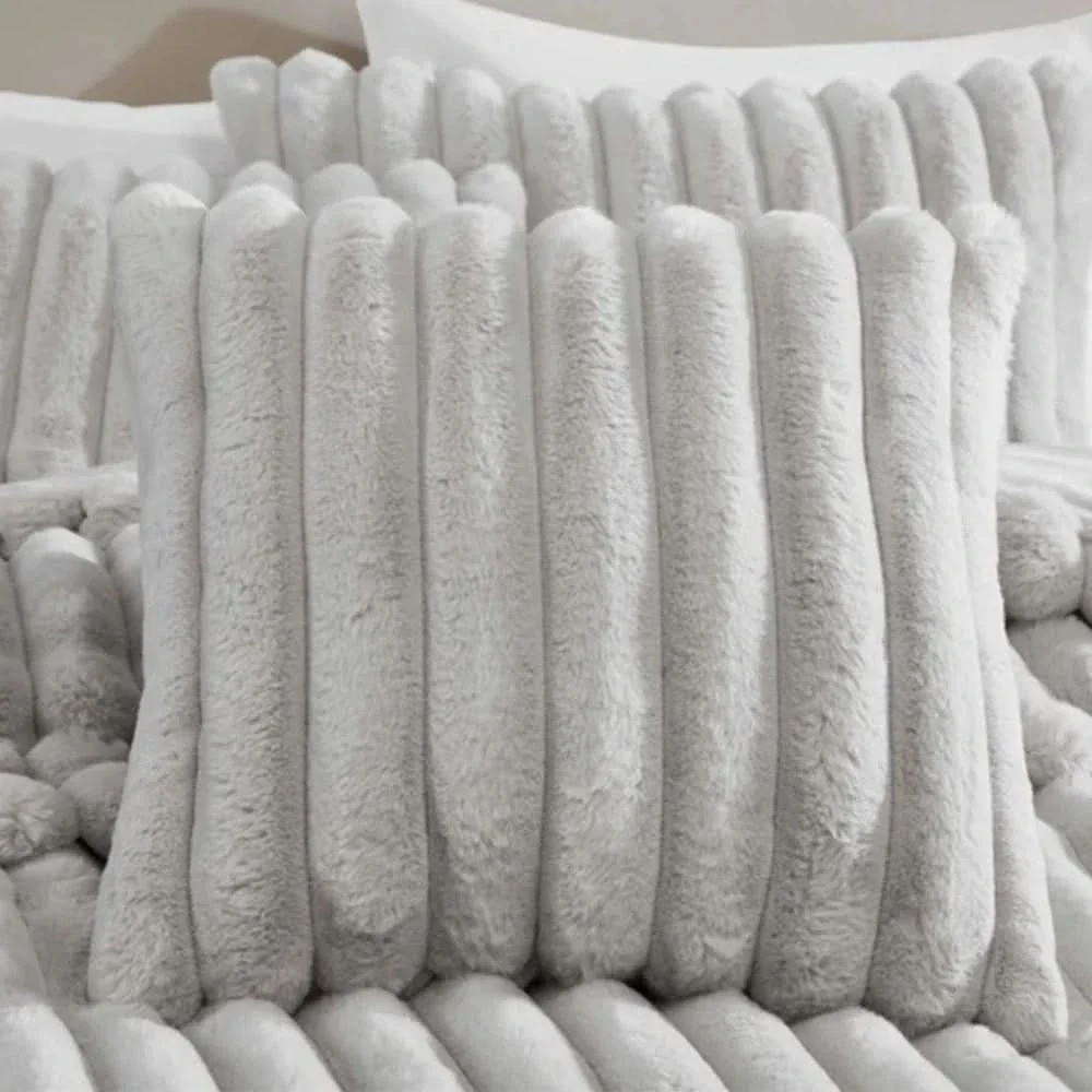 Evolve Grey Queen or King 4PC Comforter Set with Faux Fur Finish - Image 5