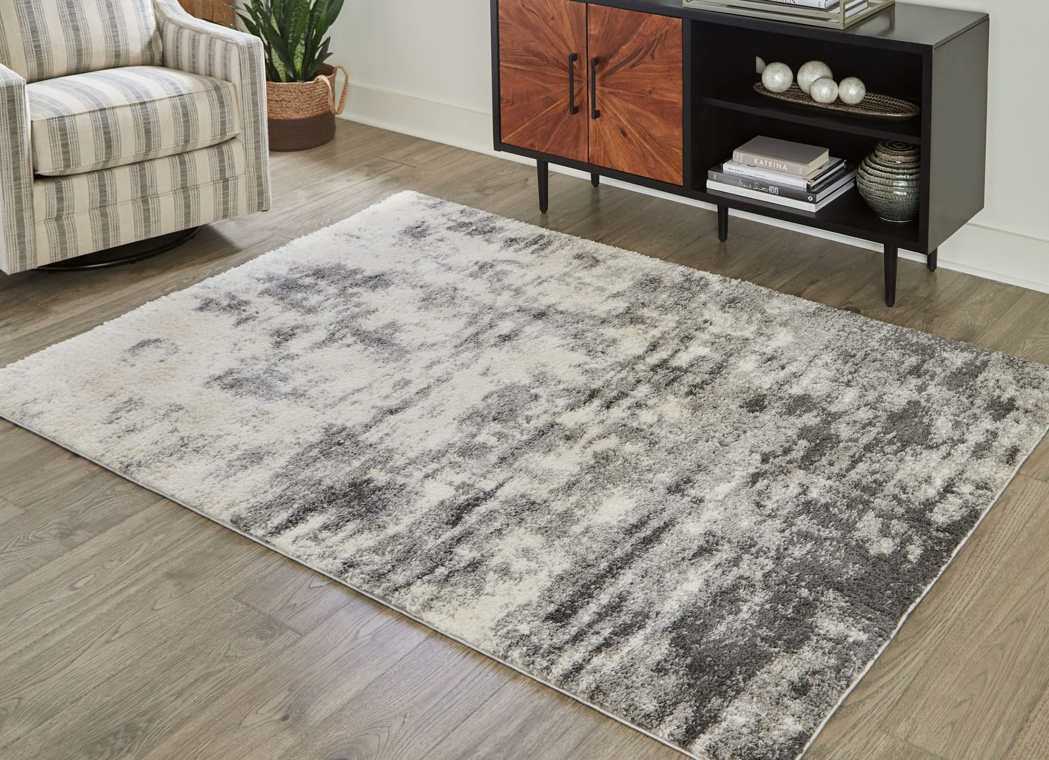Gerdie - Rug - Image 2