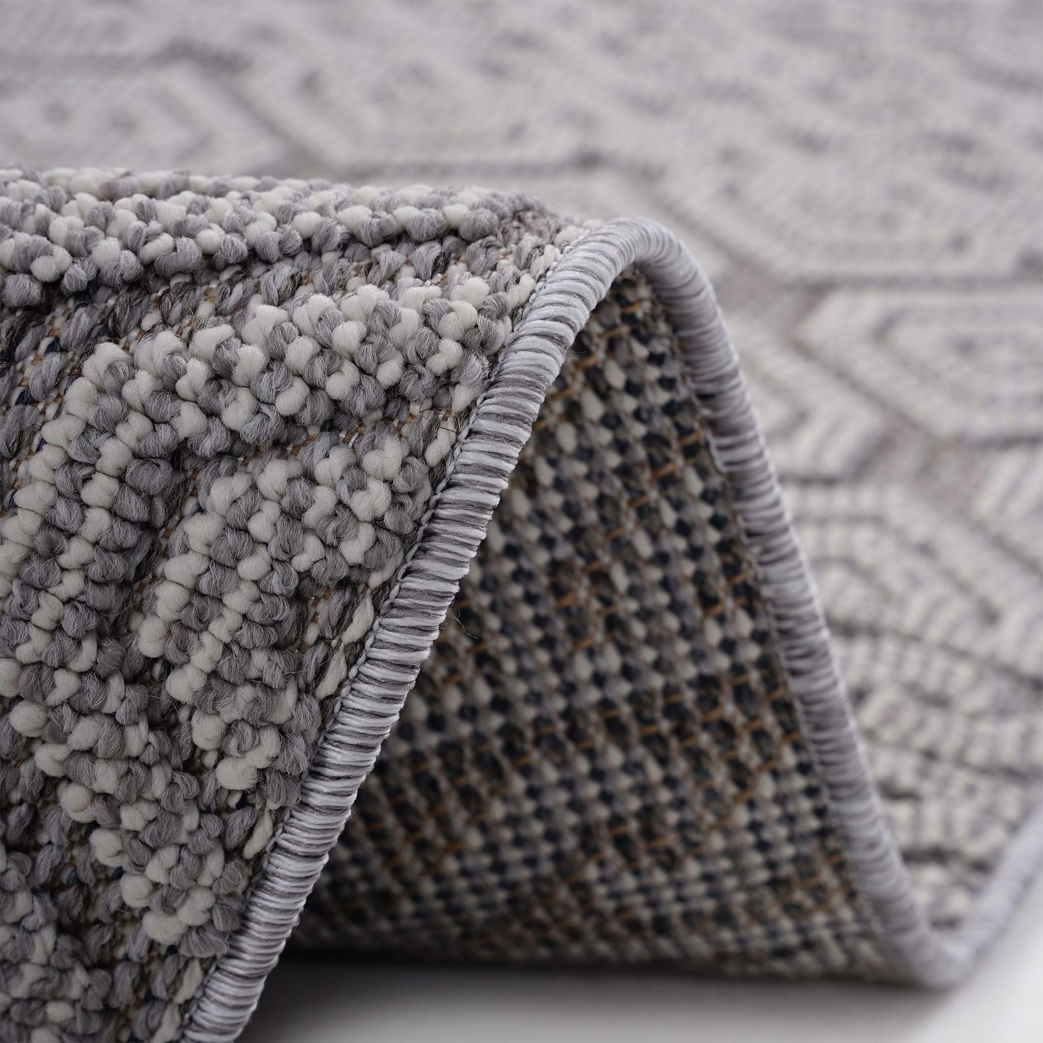 Guros - 8' X 10' Geometric Indoor / Outdoor Area Rug - Gray / White - Image 3