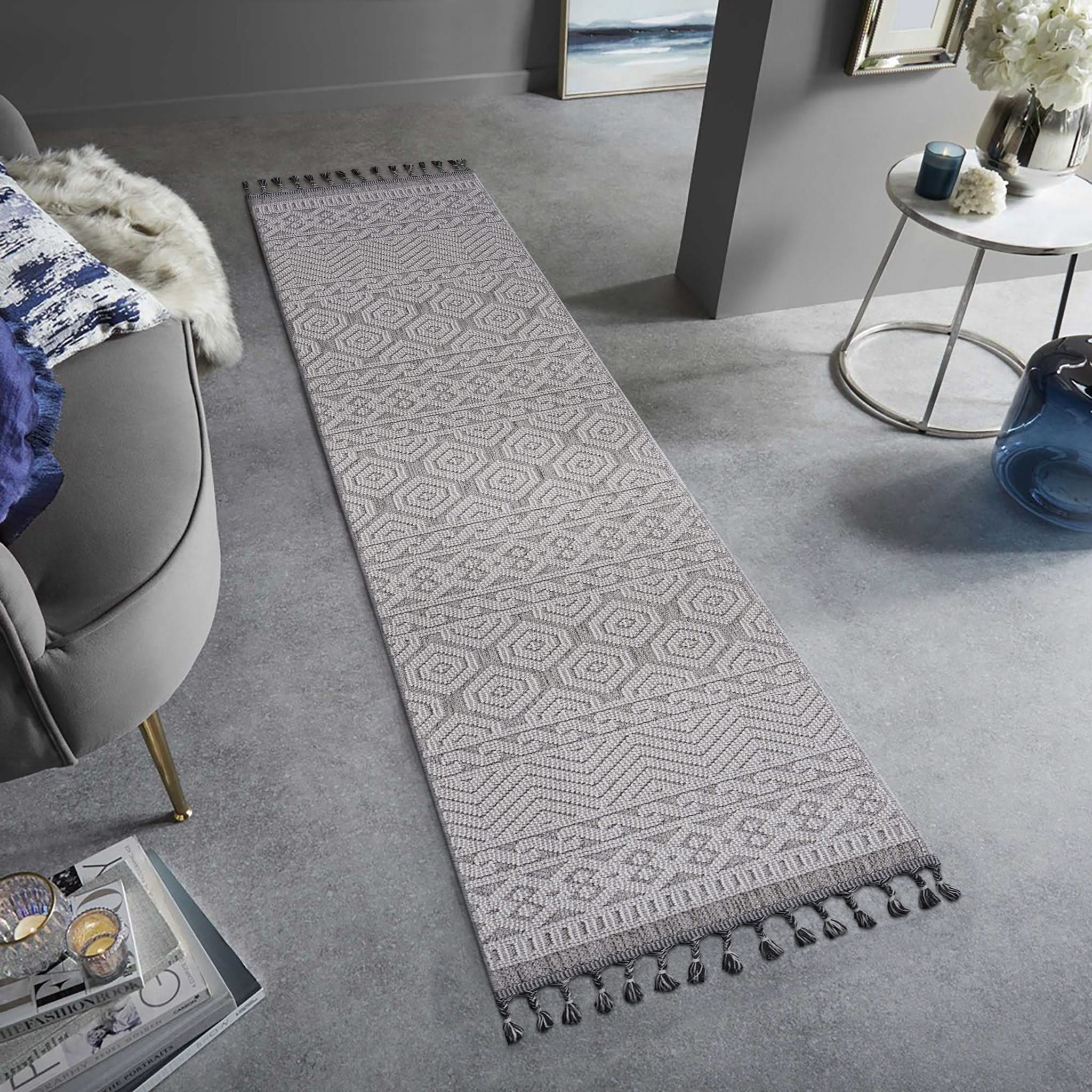Guros - Trendy Geometric Indoor / Outdoor Rug - Image 2