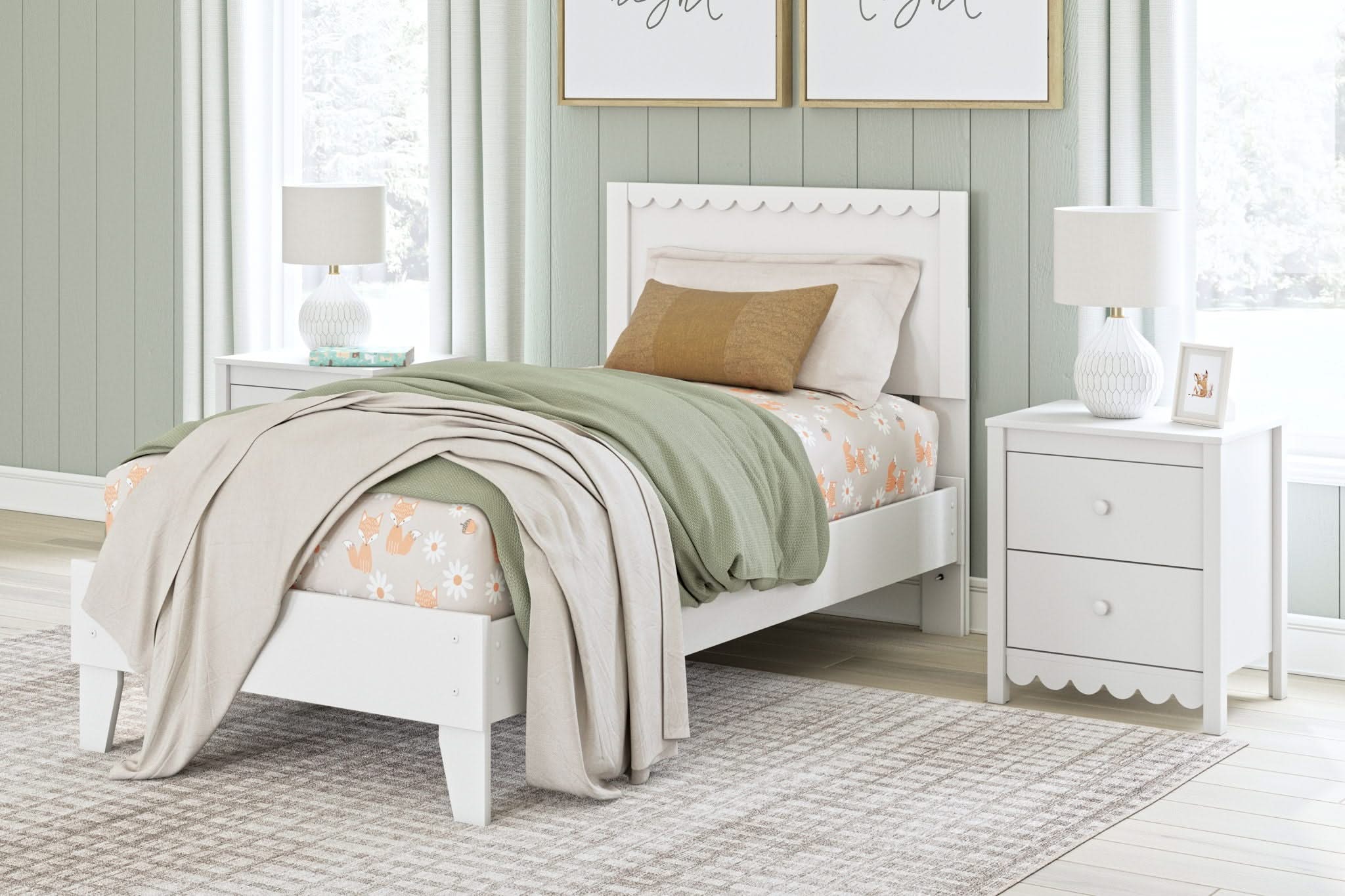 Hallityn - Panel Platform Bed - Image 3