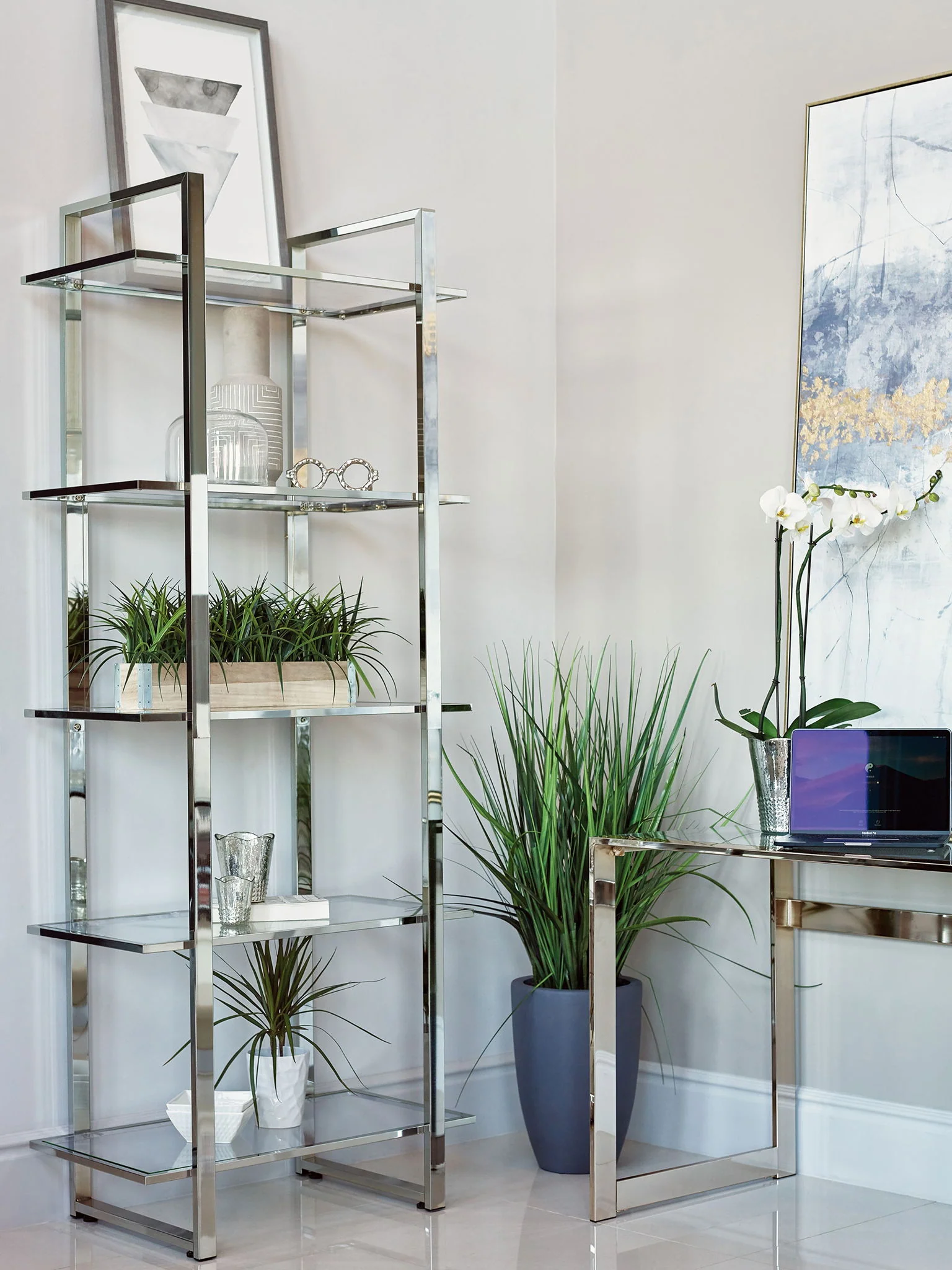 Hartford 79-inch 5-shelf Glass Bookshelf Chrome - Image 4
