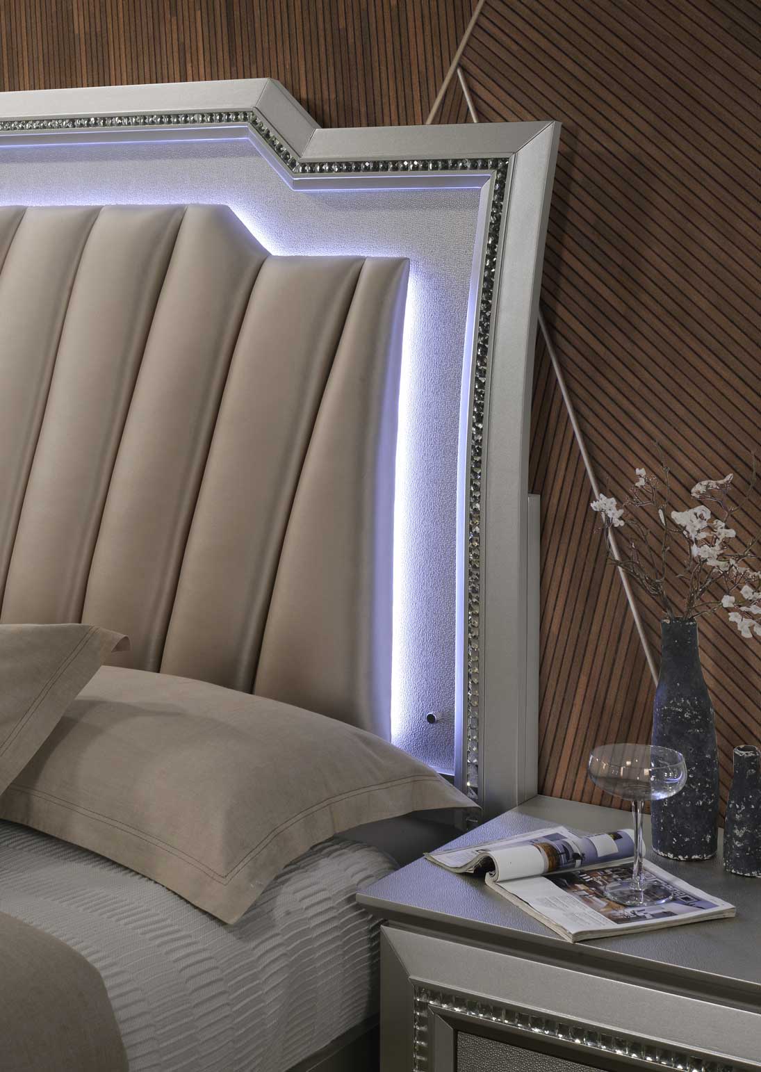 Kaitlyn - Bed With LED & Storage - Image 3