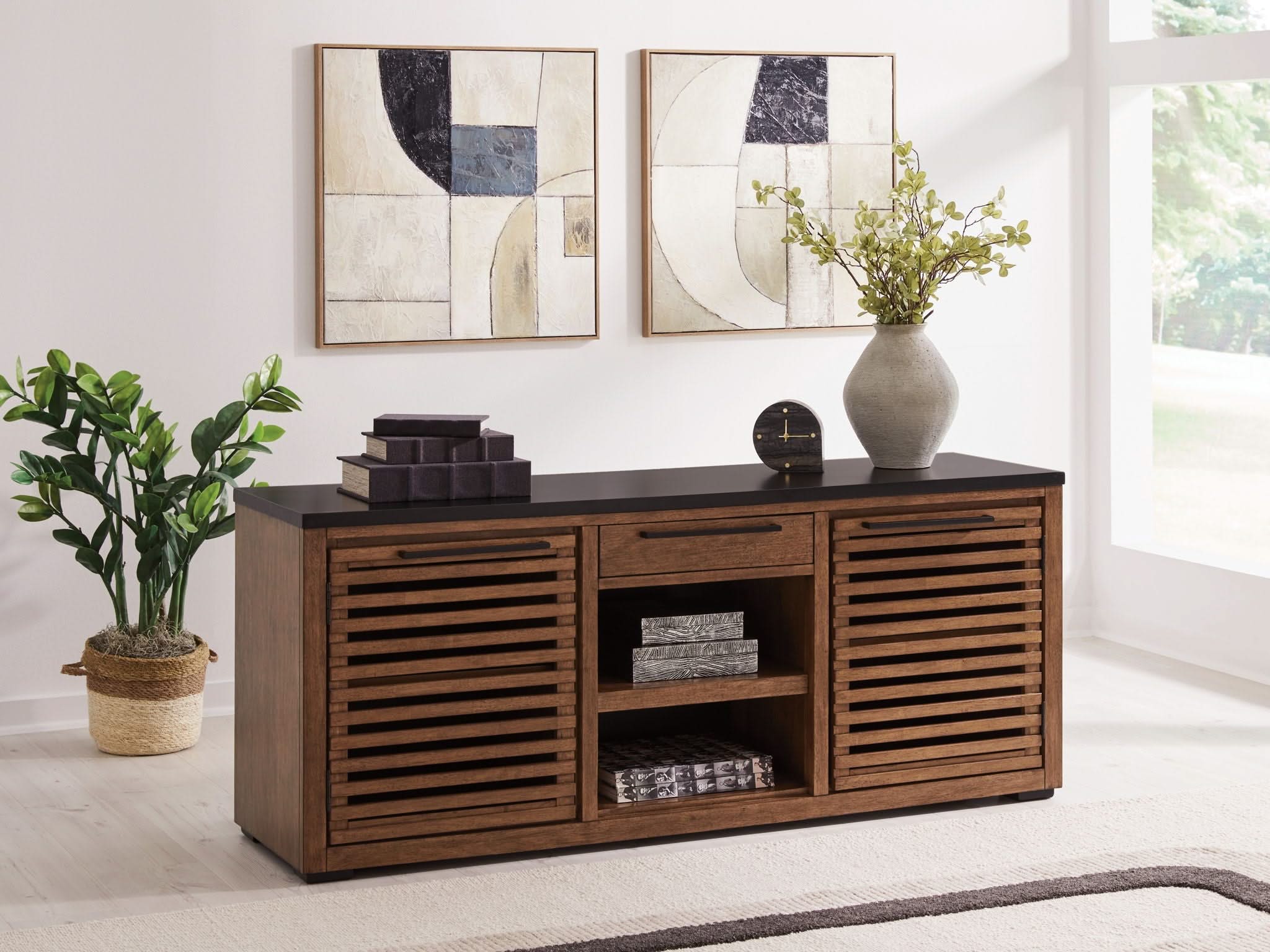 Kallari - Credenza - Image 7
