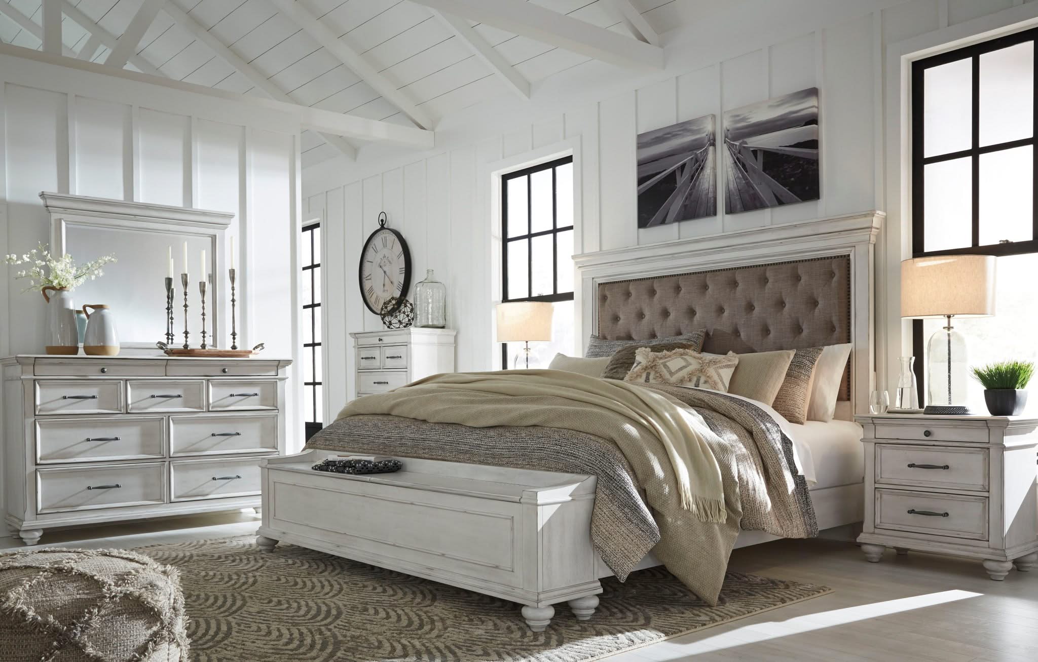 Kanwyn - Upholstered Panel Bed - Image 8