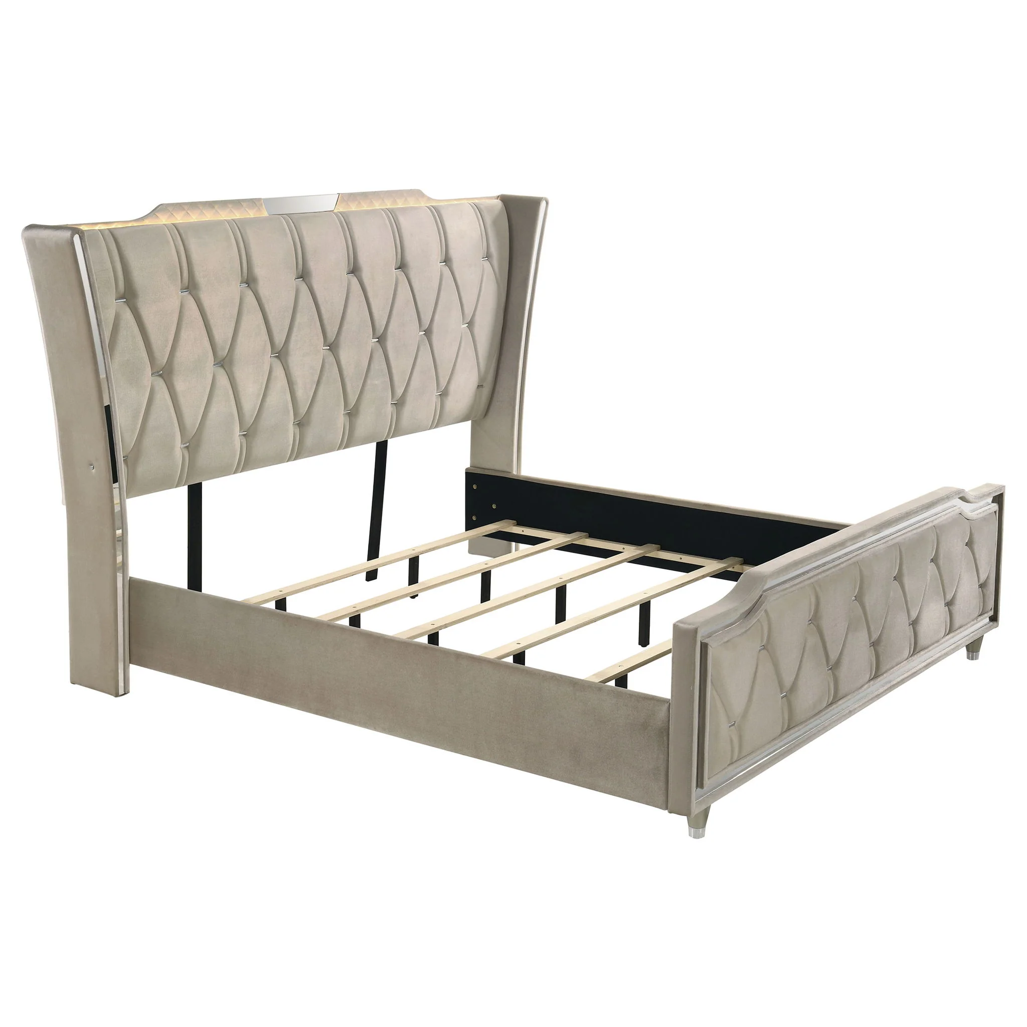 Lorient 4-piece Eastern King Bedroom Set Ivory and Camel - Image 4