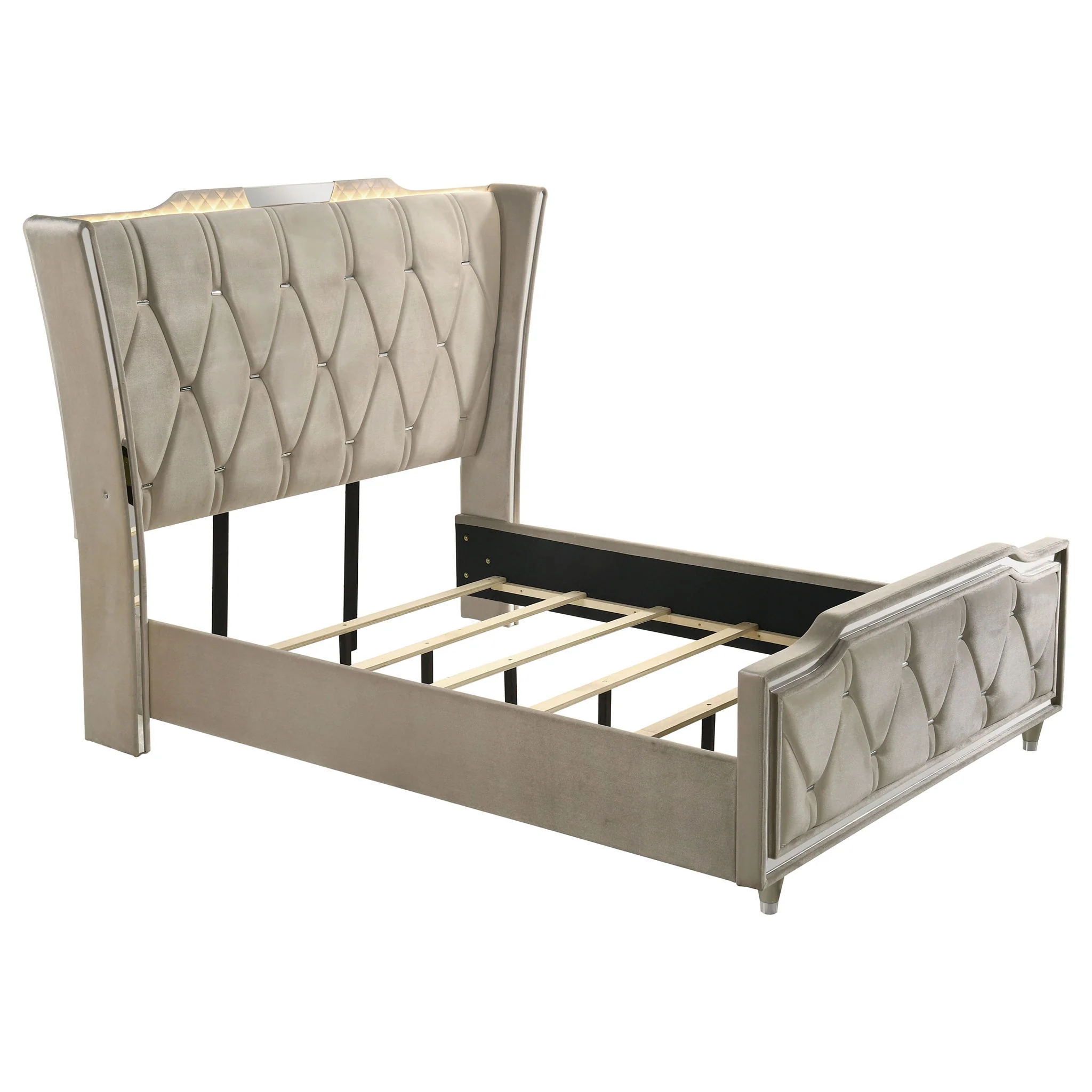 Lorient 4-piece Queen Bedroom Set Ivory and Camel - Image 4