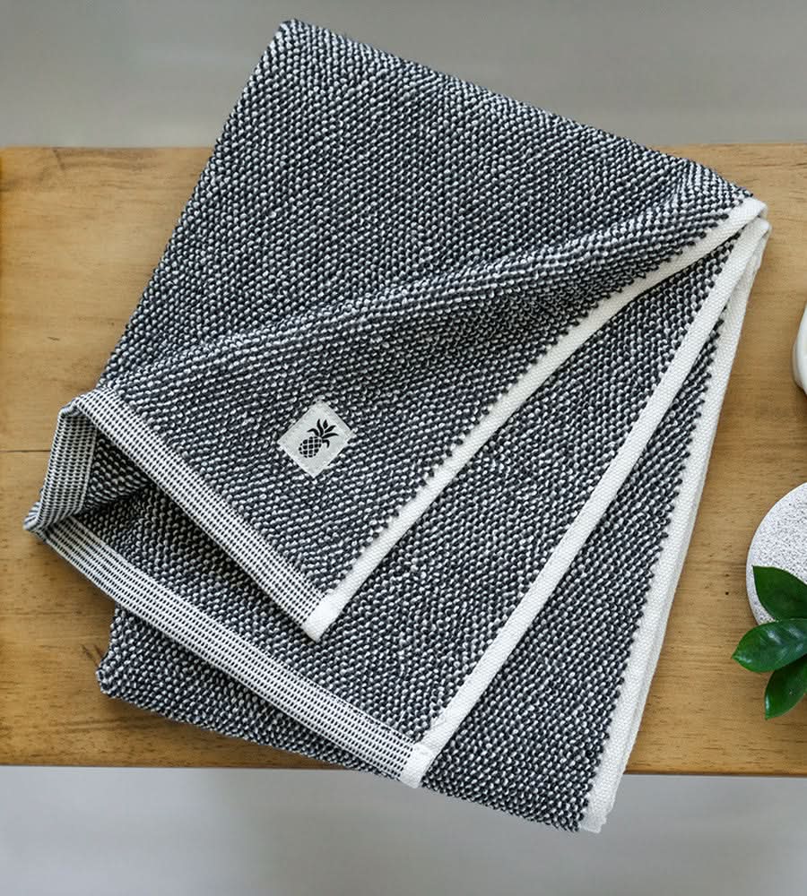 Luxury Bamboo Two-Tone Bath Towel - Image 7