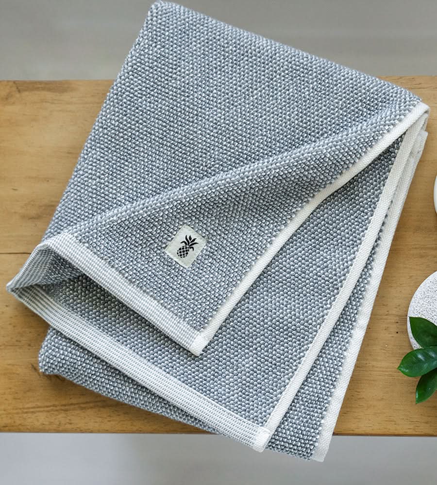 Luxury Bamboo Two-Tone Bath Towel - Image 8