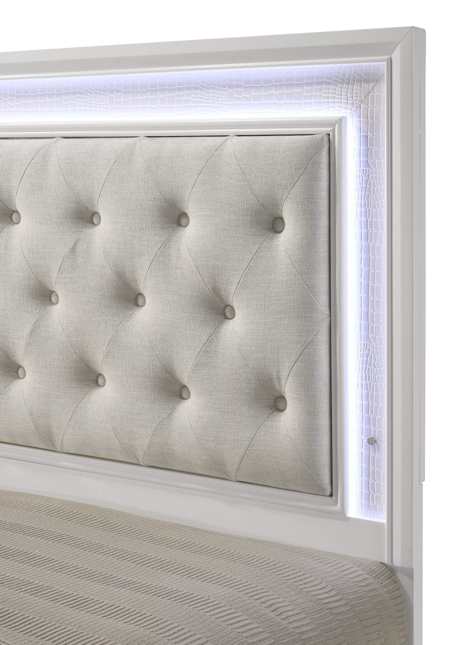 Lyssa - King 4 Piece Bedroom Set - Oat / Frost - Image 4