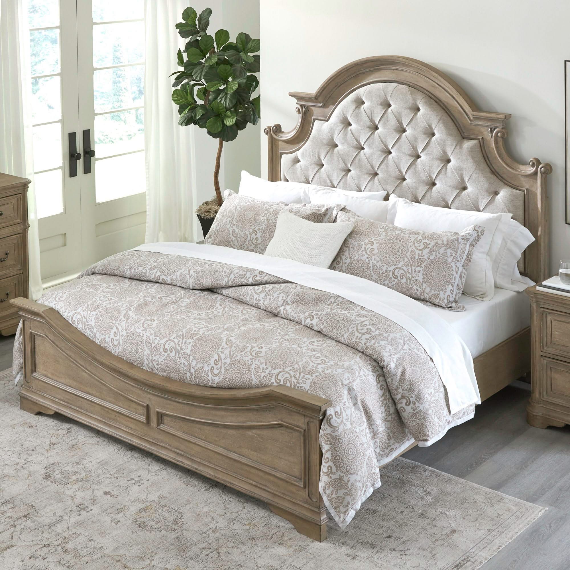 Magnolia Manor - Upholstered Bed - Image 17