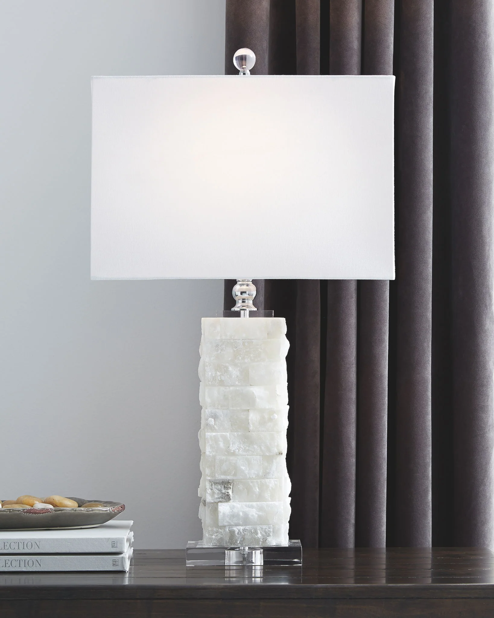 Malise - Alabaster Table Lamp - White - Image 3