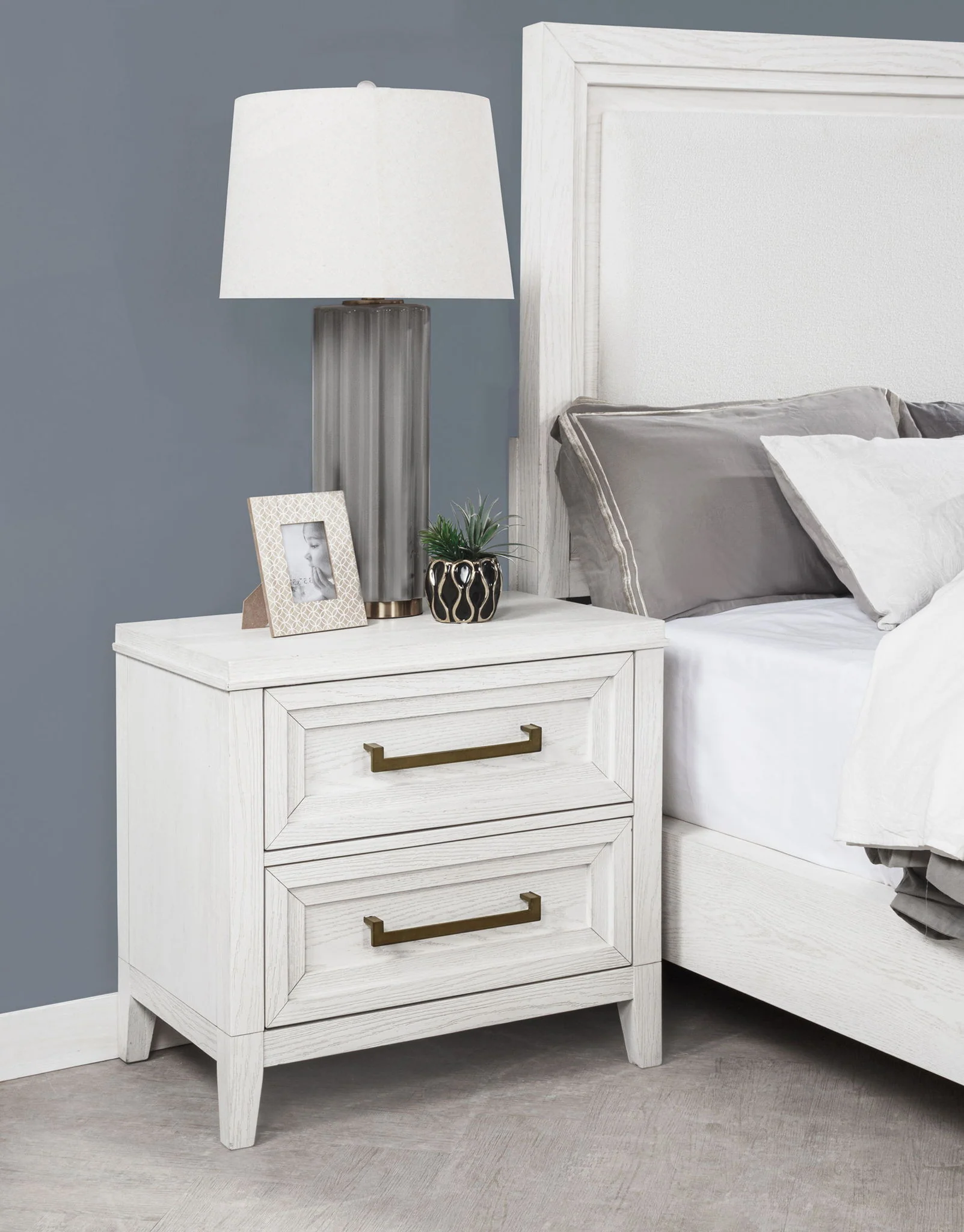 Marielle 2-drawer Nightstand Bedside Table Distressed White - Image 2