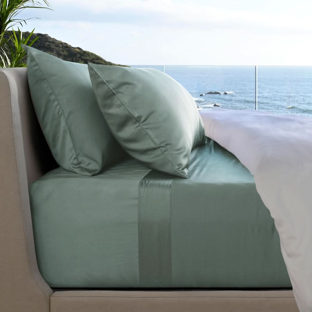 Resort Luxury Bamboo Cooling Sheet Set - Image 9