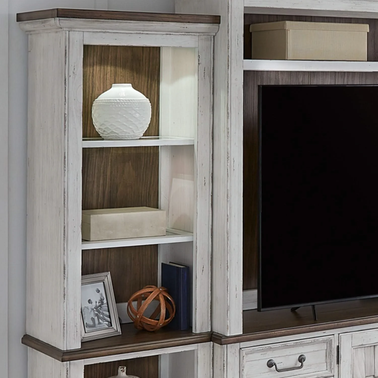River Place - Right Pier Top - Riverstone White & Tobacco
