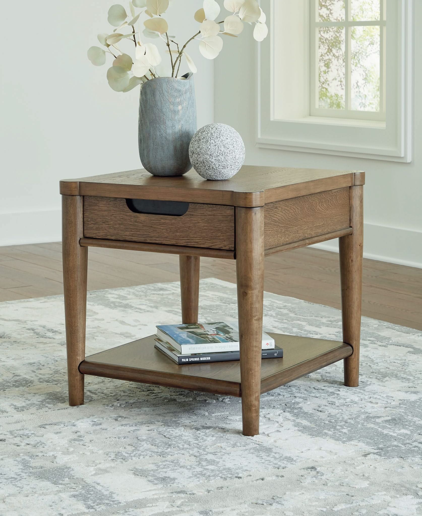 Roanhowe - Rectangular End Table - Brown - Image 2