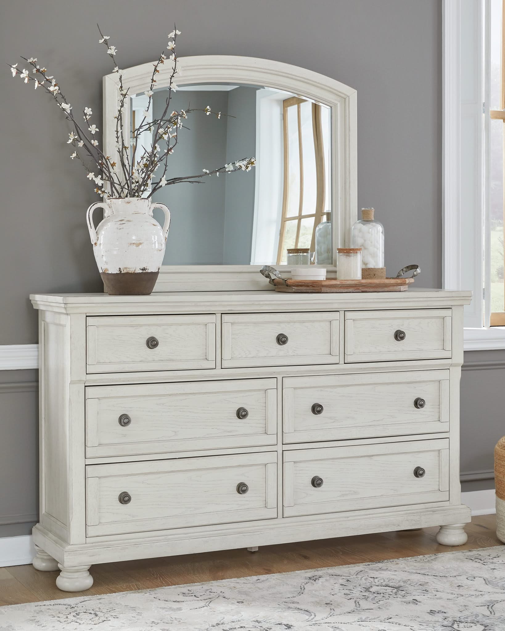 Robbinsdale - Sleigh Bed Set - Image 2