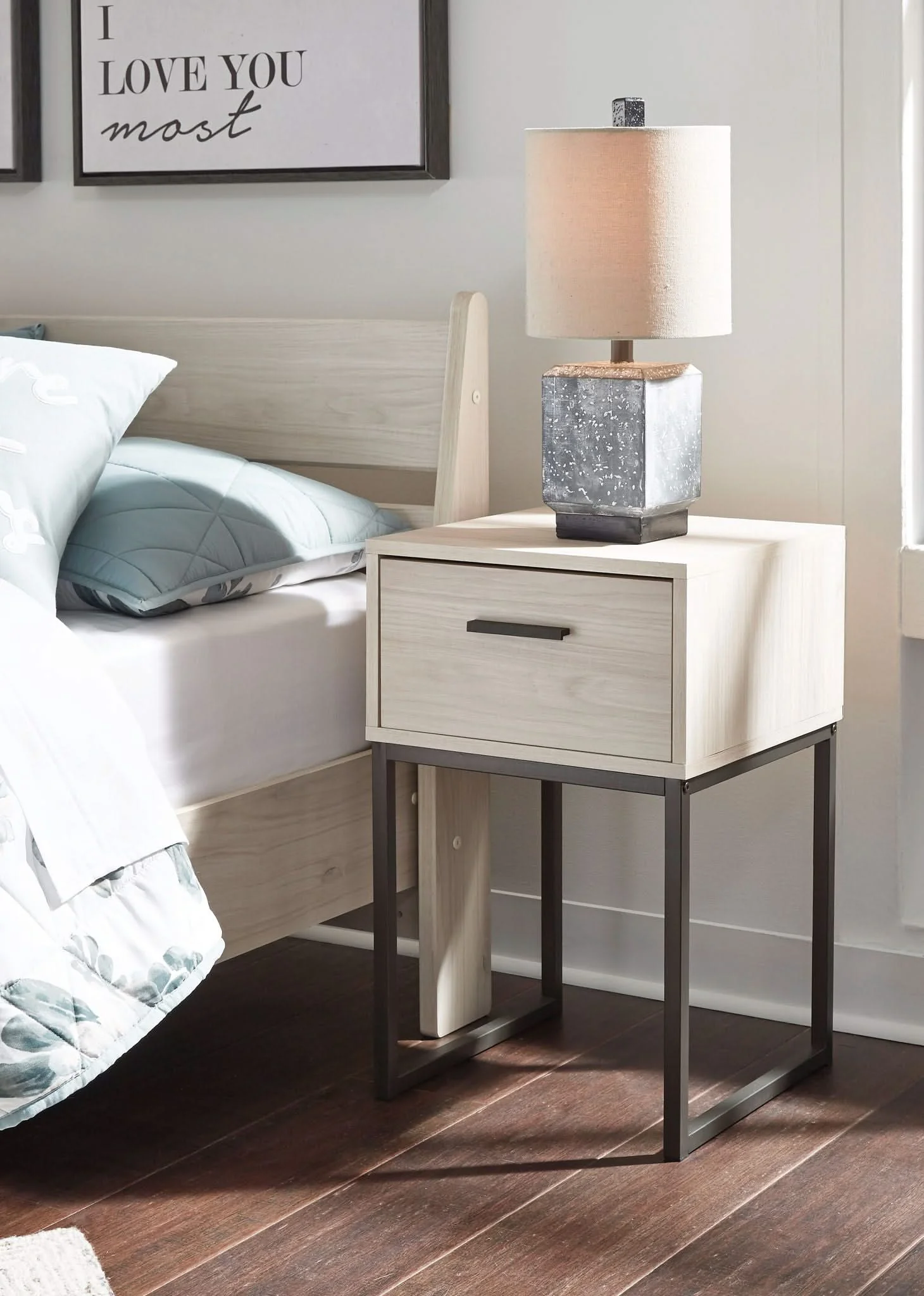 Socalle - One Drawer Night Stand - Image 11