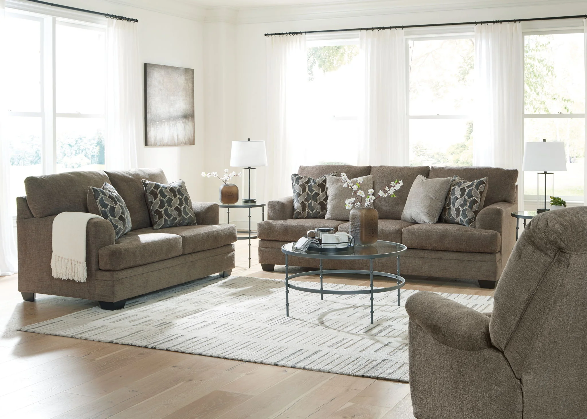 Stonemeade - Living Room Set - Image 6