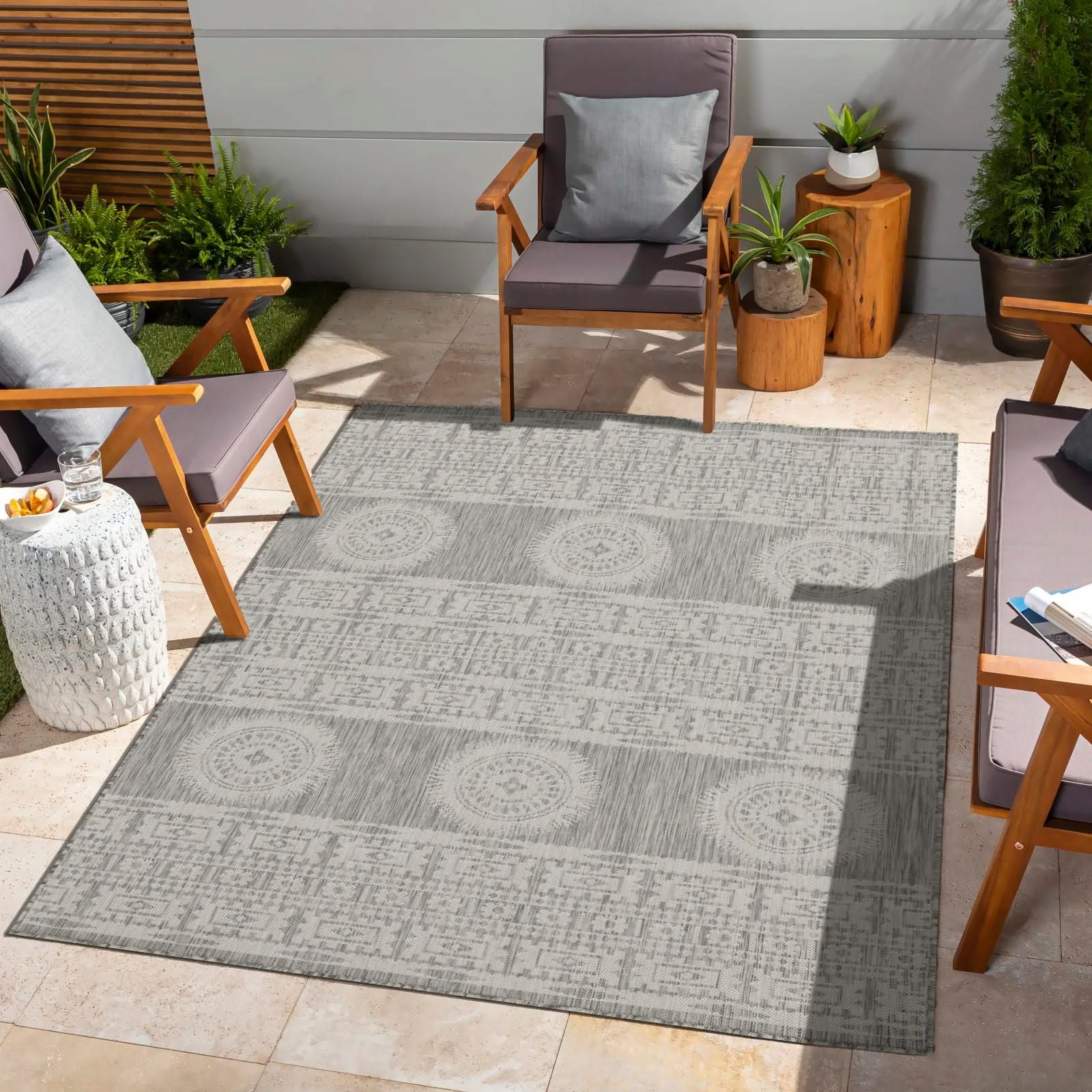 Sunshine - 5'3" X 7'3" Indoor, Outdoor Area Rug Polypropylene - Silver - Image 2