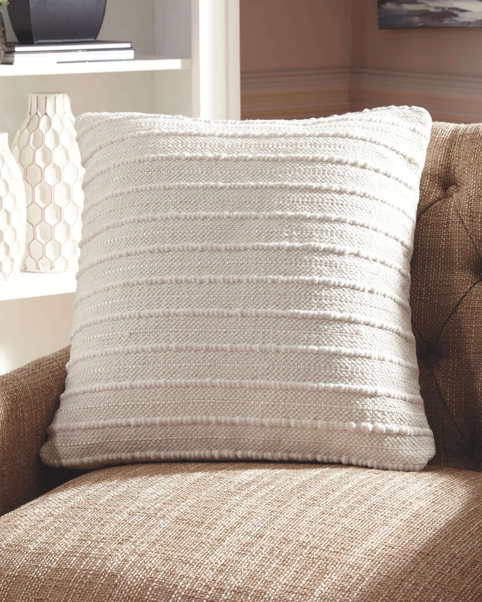 Theban - Pillow - Image 4