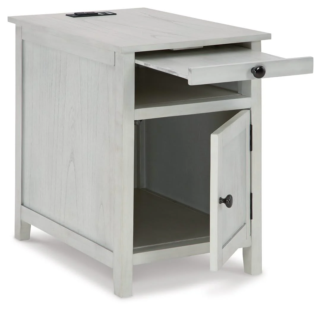 Treytown - Chair Side End Table - Image 14