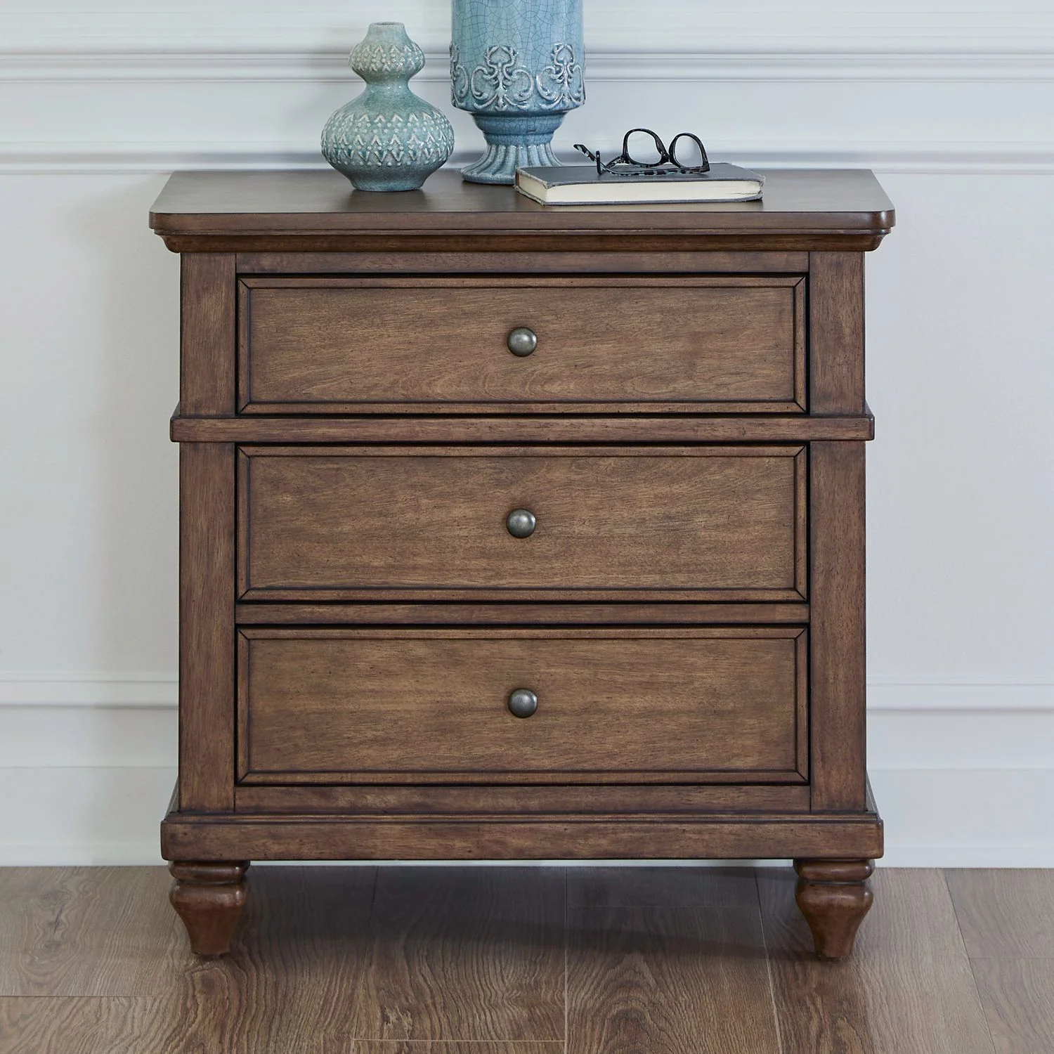 Twin Lakes - Nightstand With Charging Station