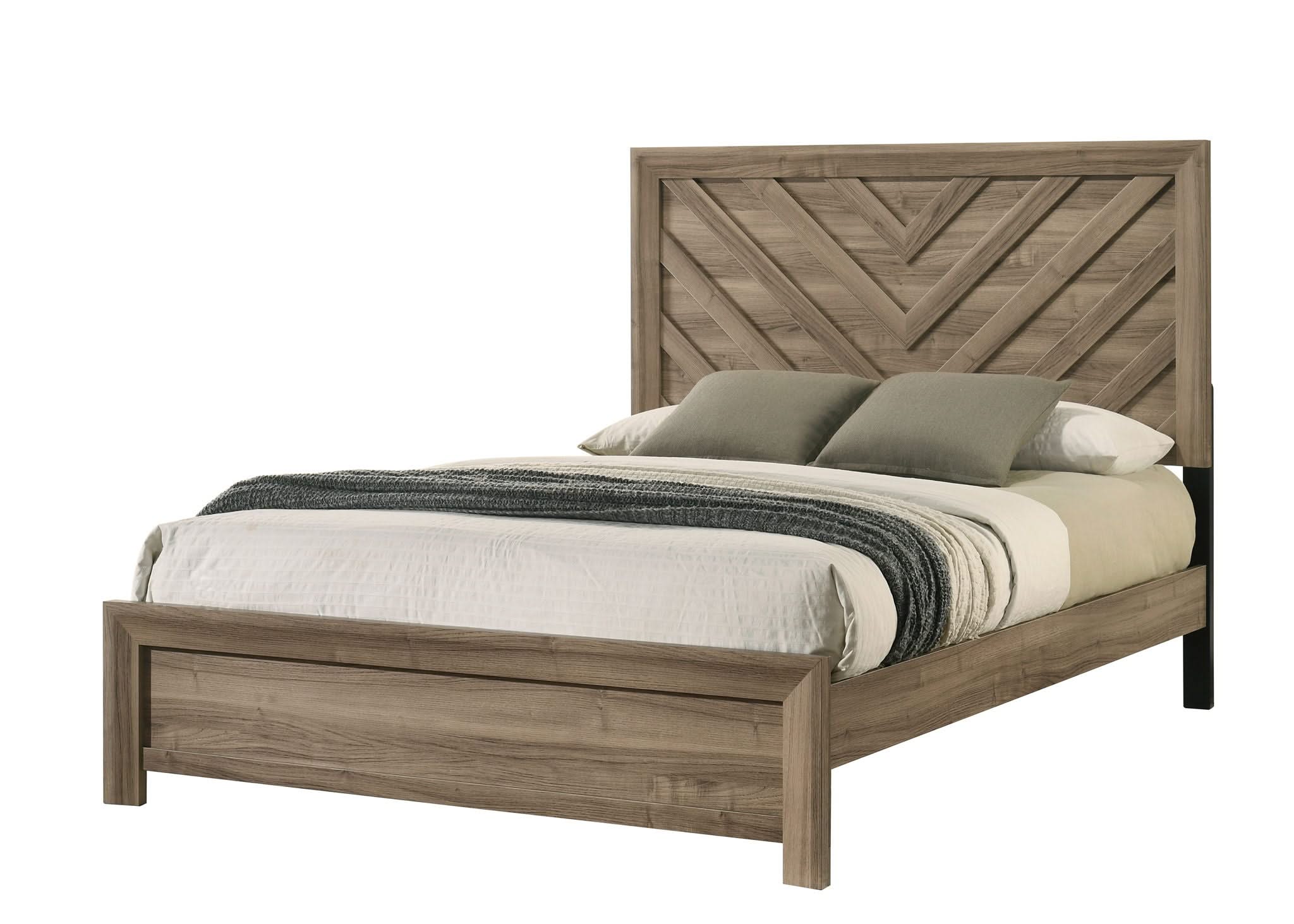 Valor - King Panel Bed - Light Bown