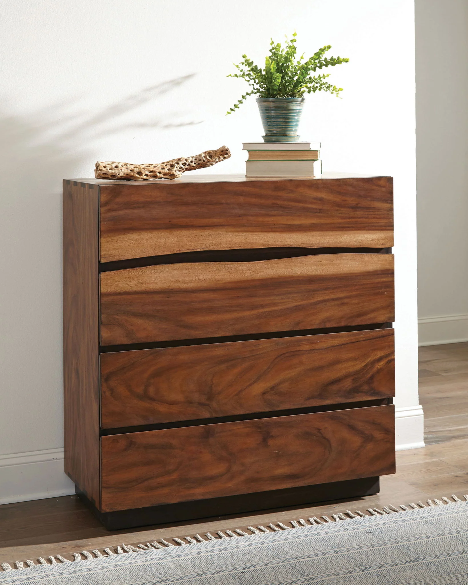 Winslow 4-drawer Bedroom Chest Smokey Walnut - Image 2